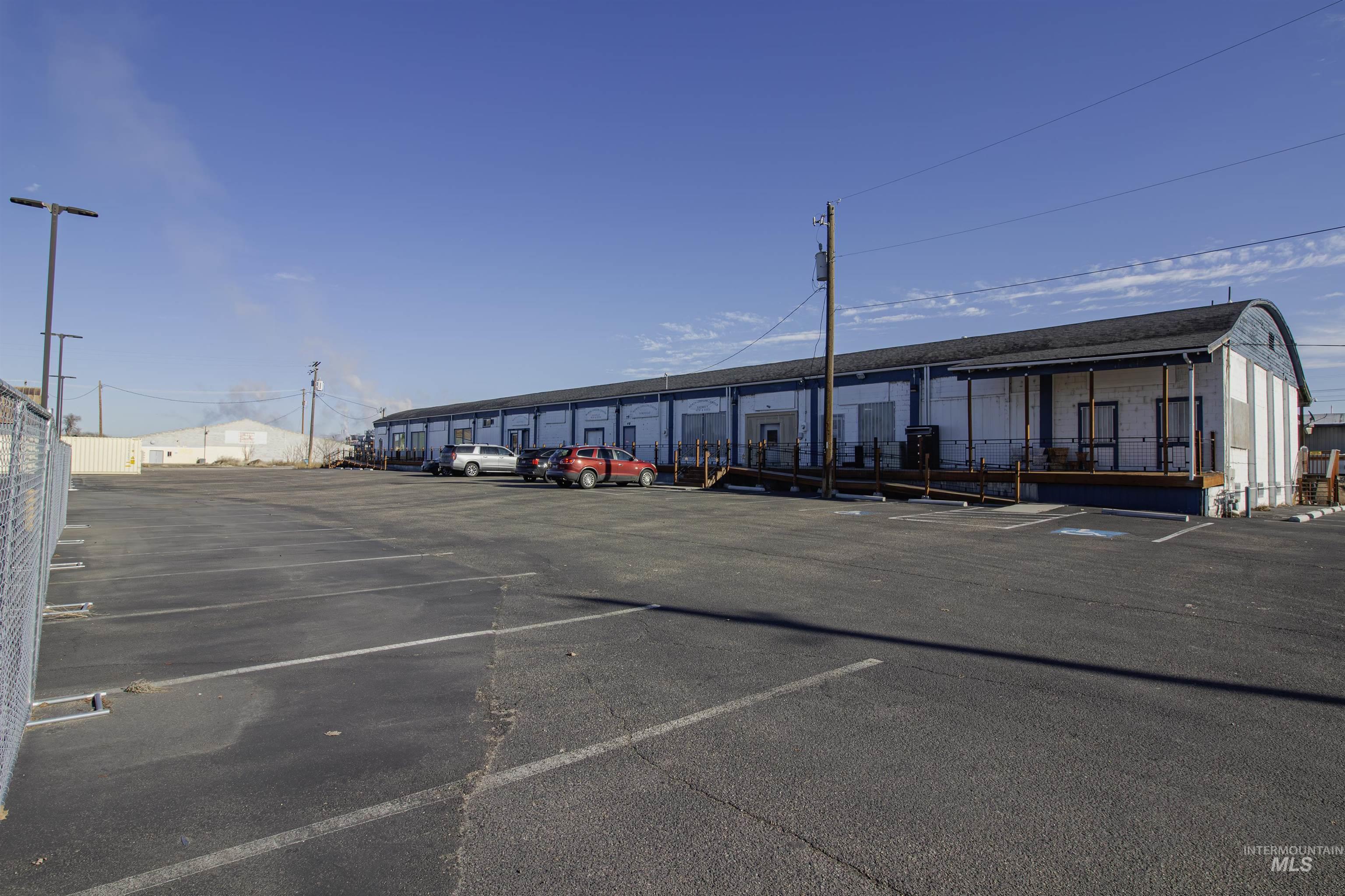 448 N Oregon Street Property Photo