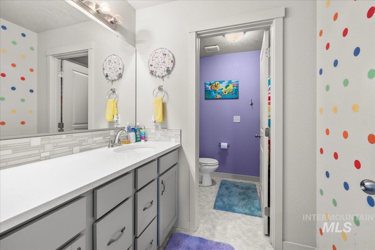 17784 Sunset Ridge Ave. Property Photo 27