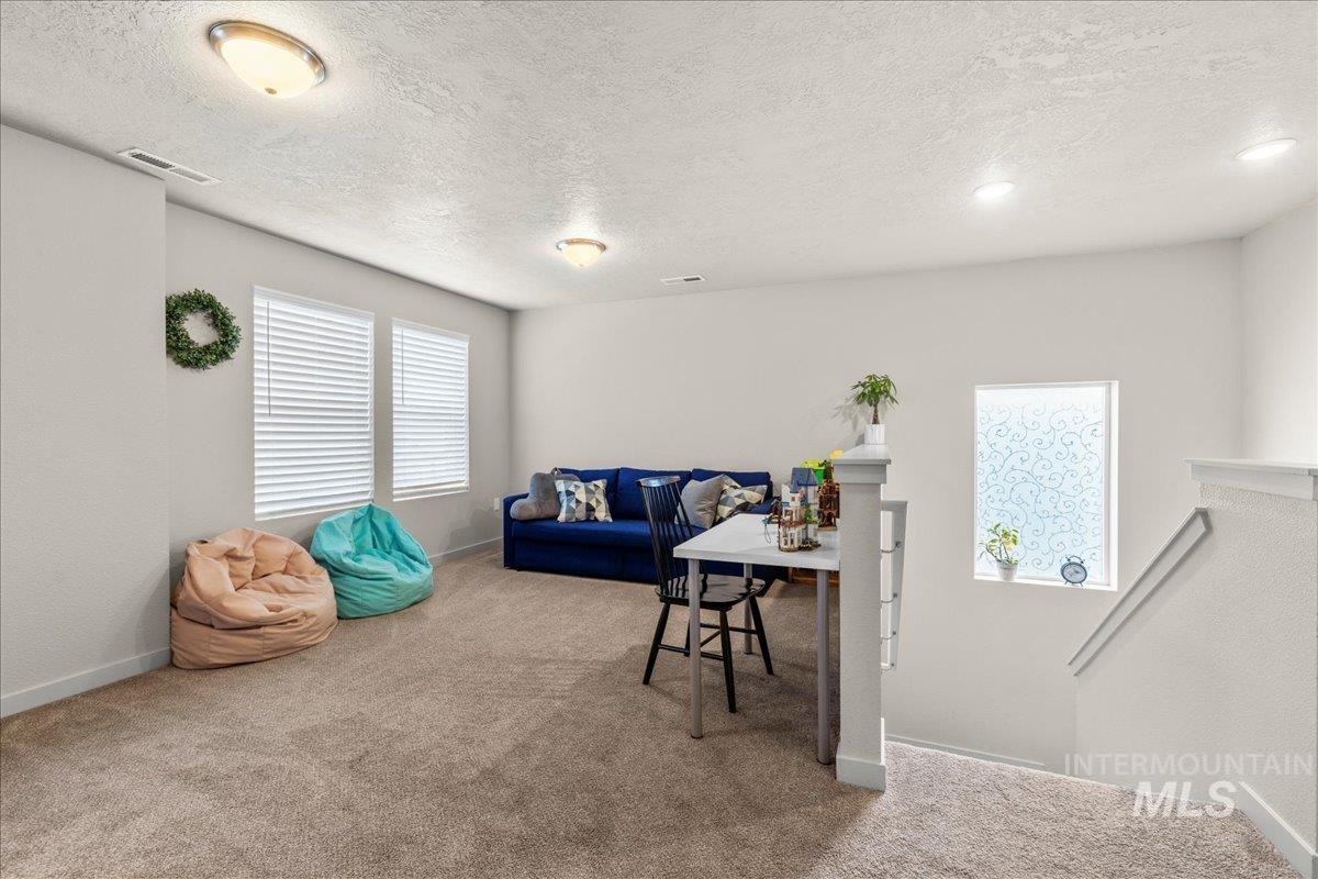 17784 Sunset Ridge Ave. Property Photo 29