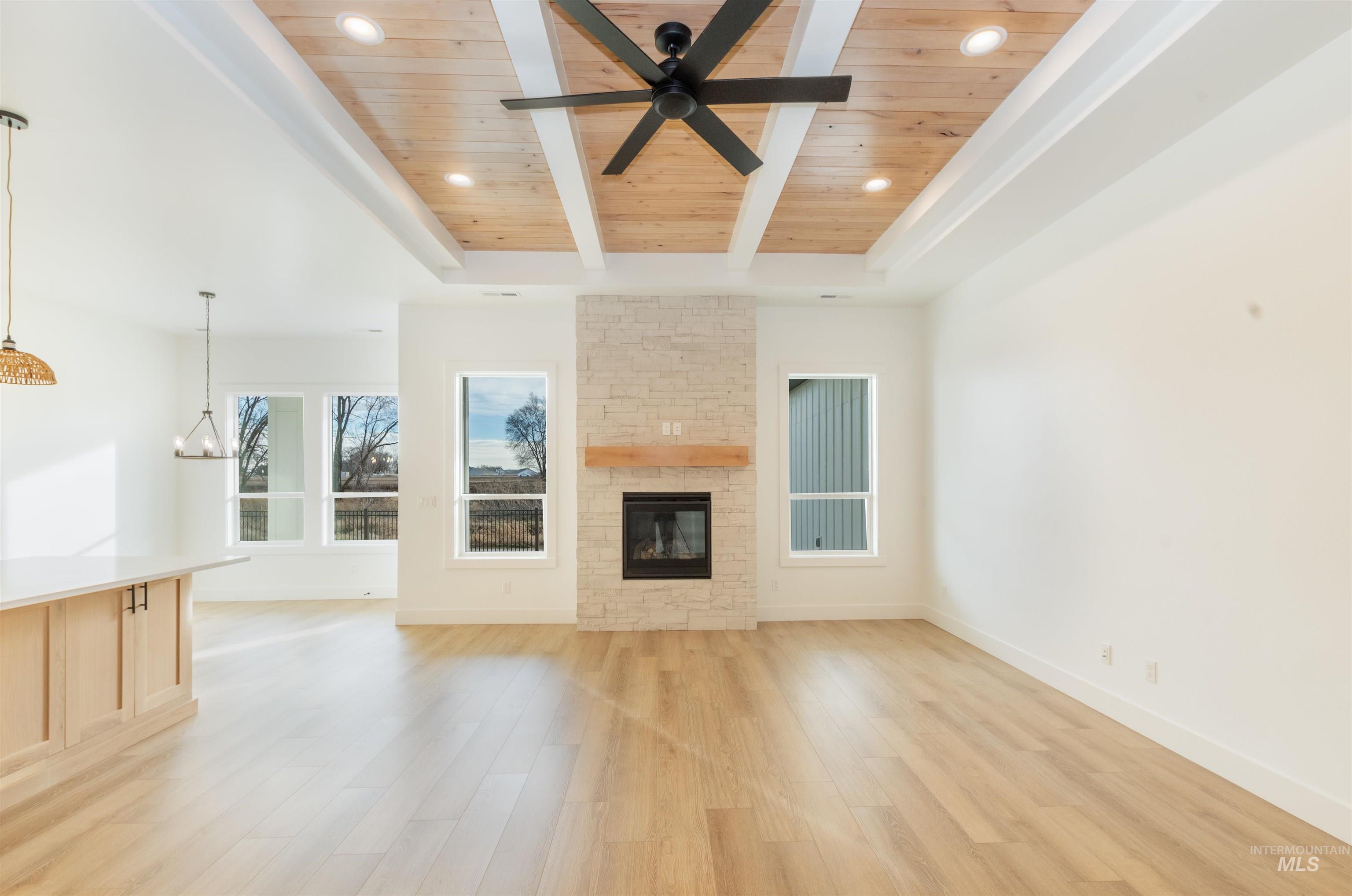 11215 Red Mountain St Property Photo 10
