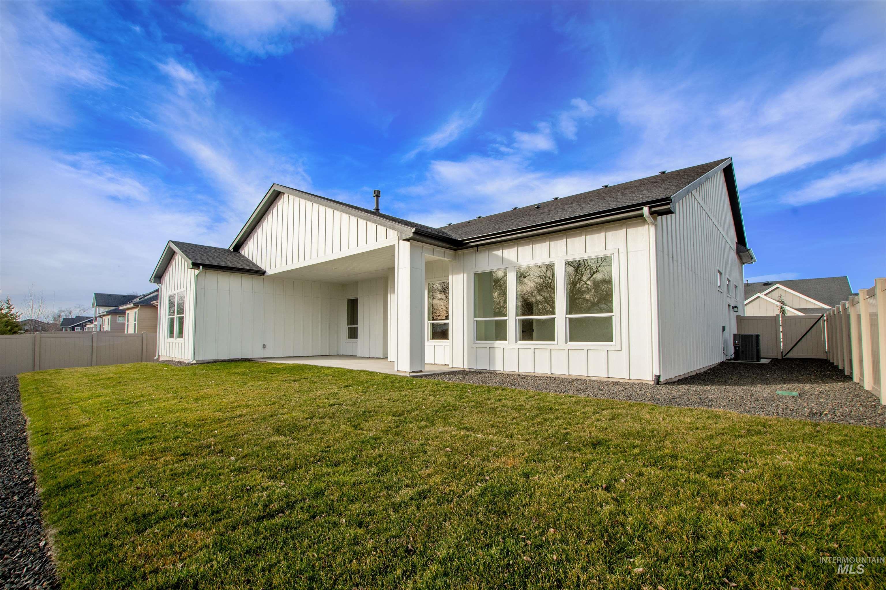 11215 Red Mountain St Property Photo 31