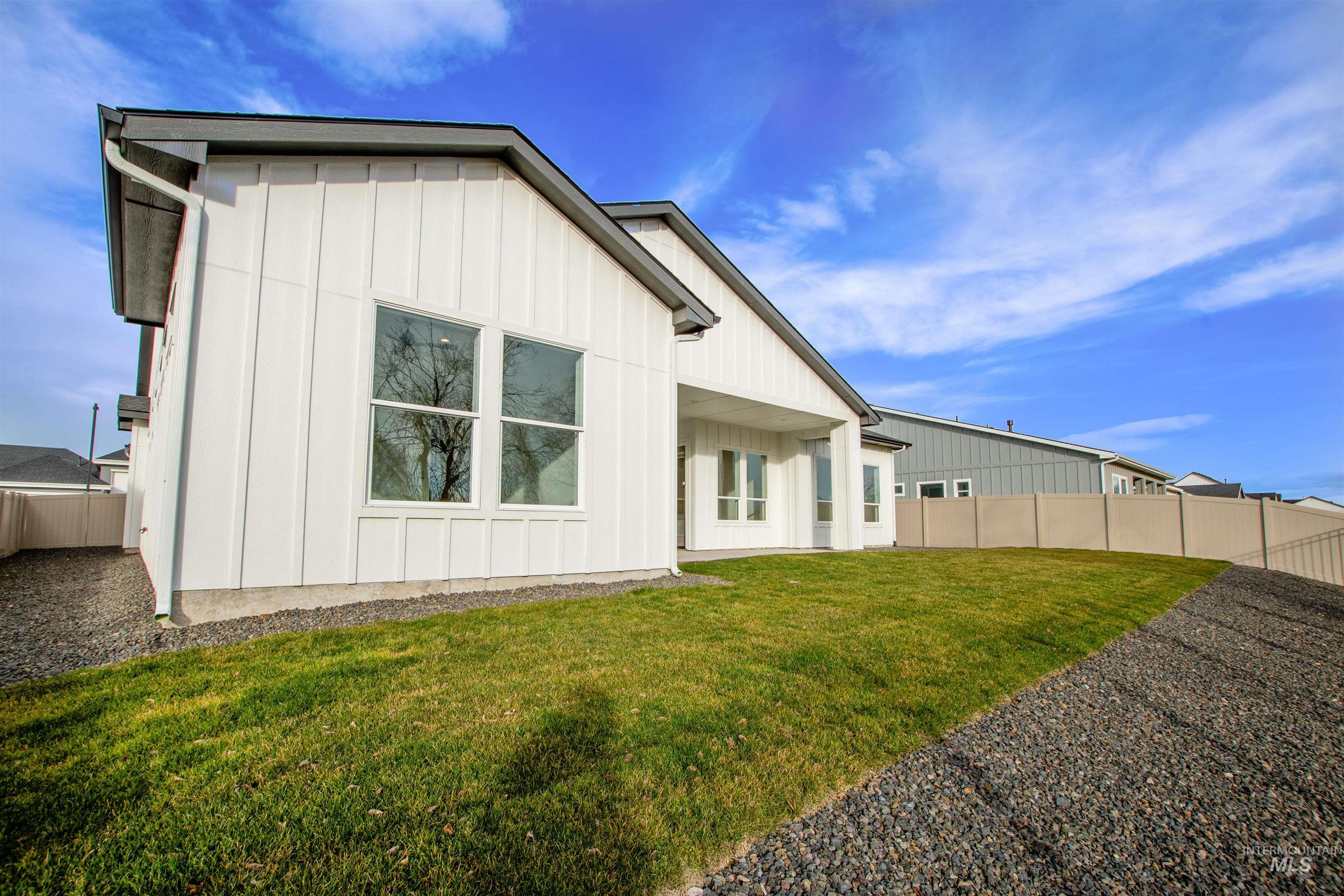 11215 Red Mountain St Property Photo 32
