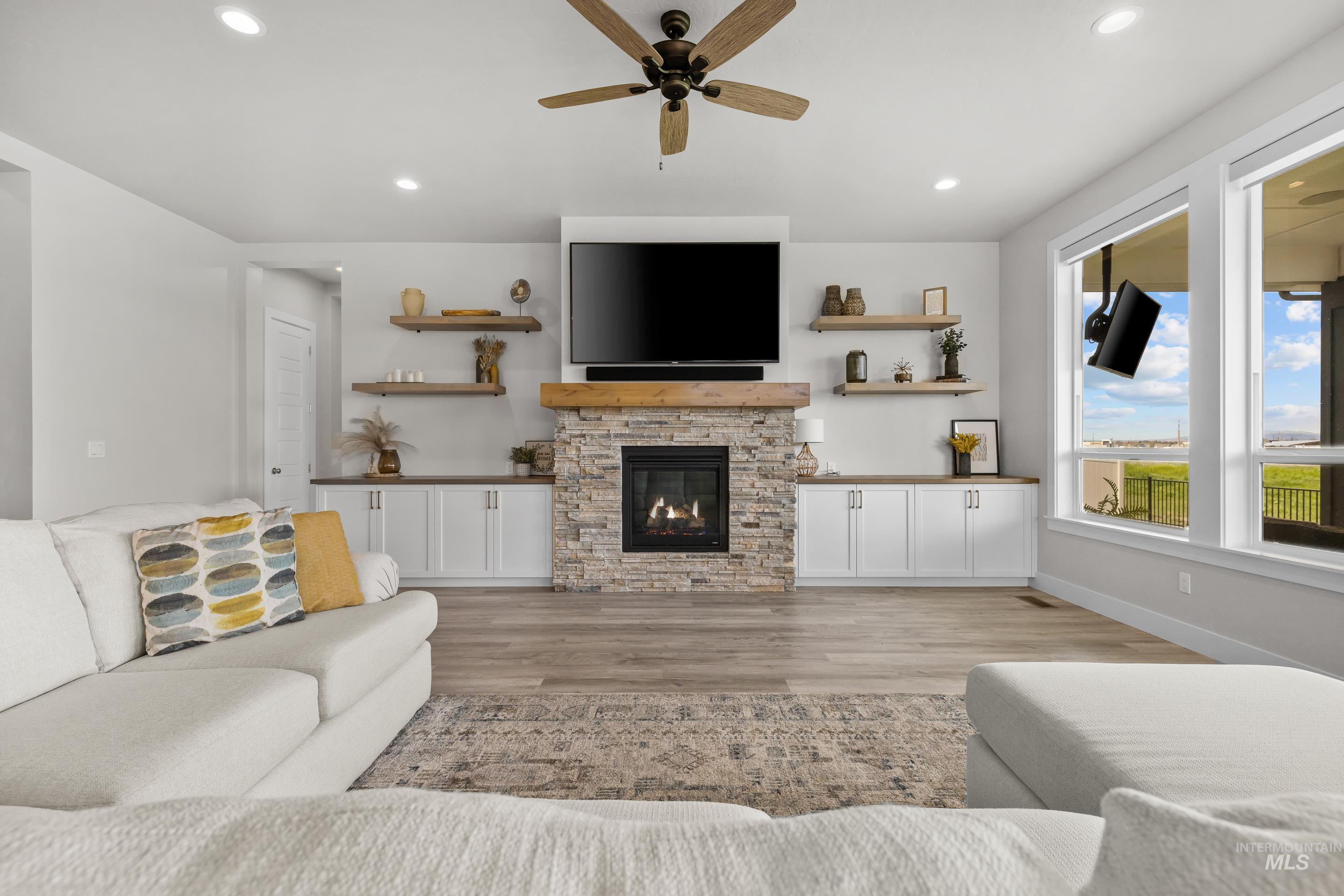 5440 S Mesa Trail Place Property Photo 1