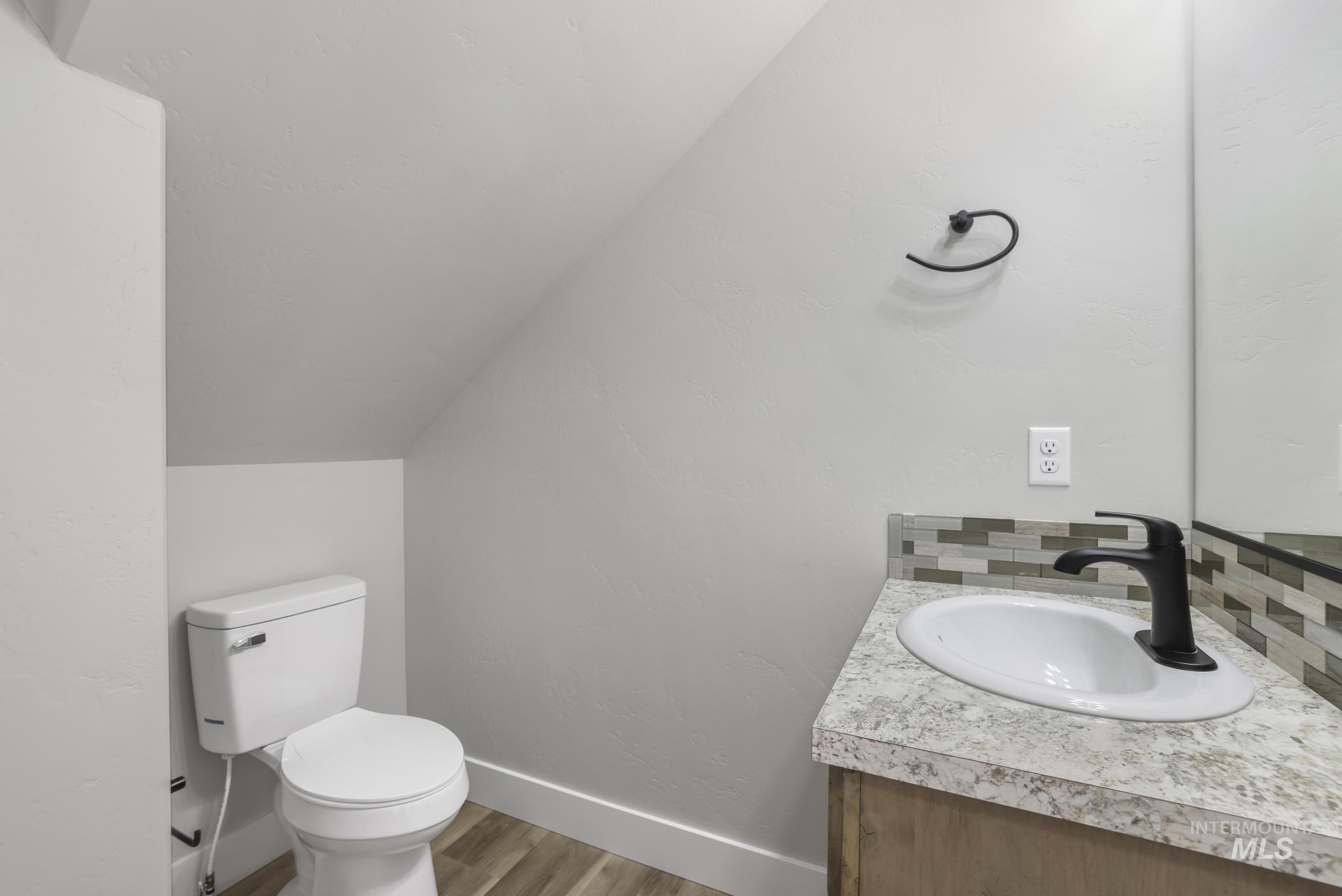 1312 Kelly Ct. Property Photo 6