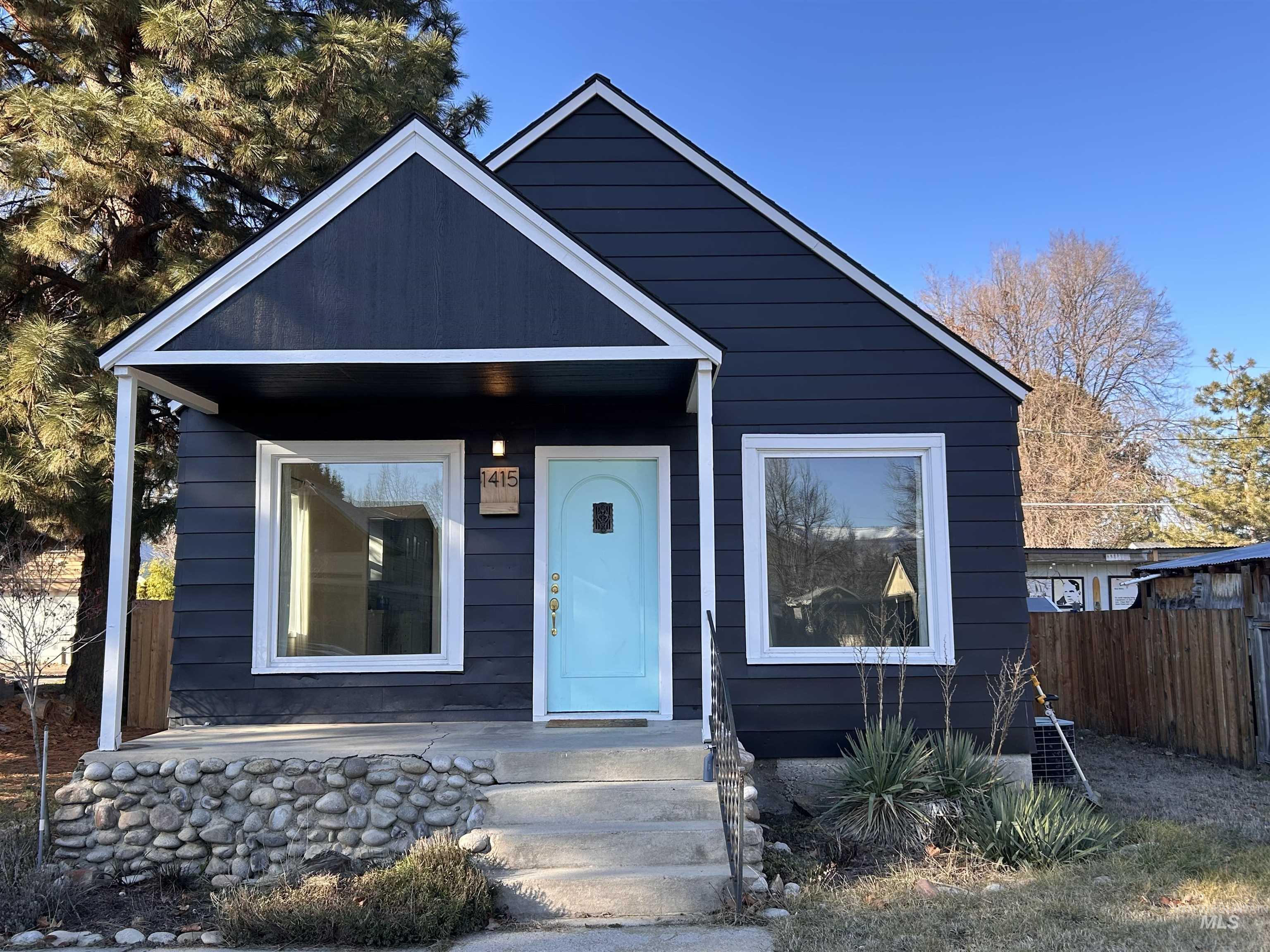 1415 S Colorado Property Photo 1
