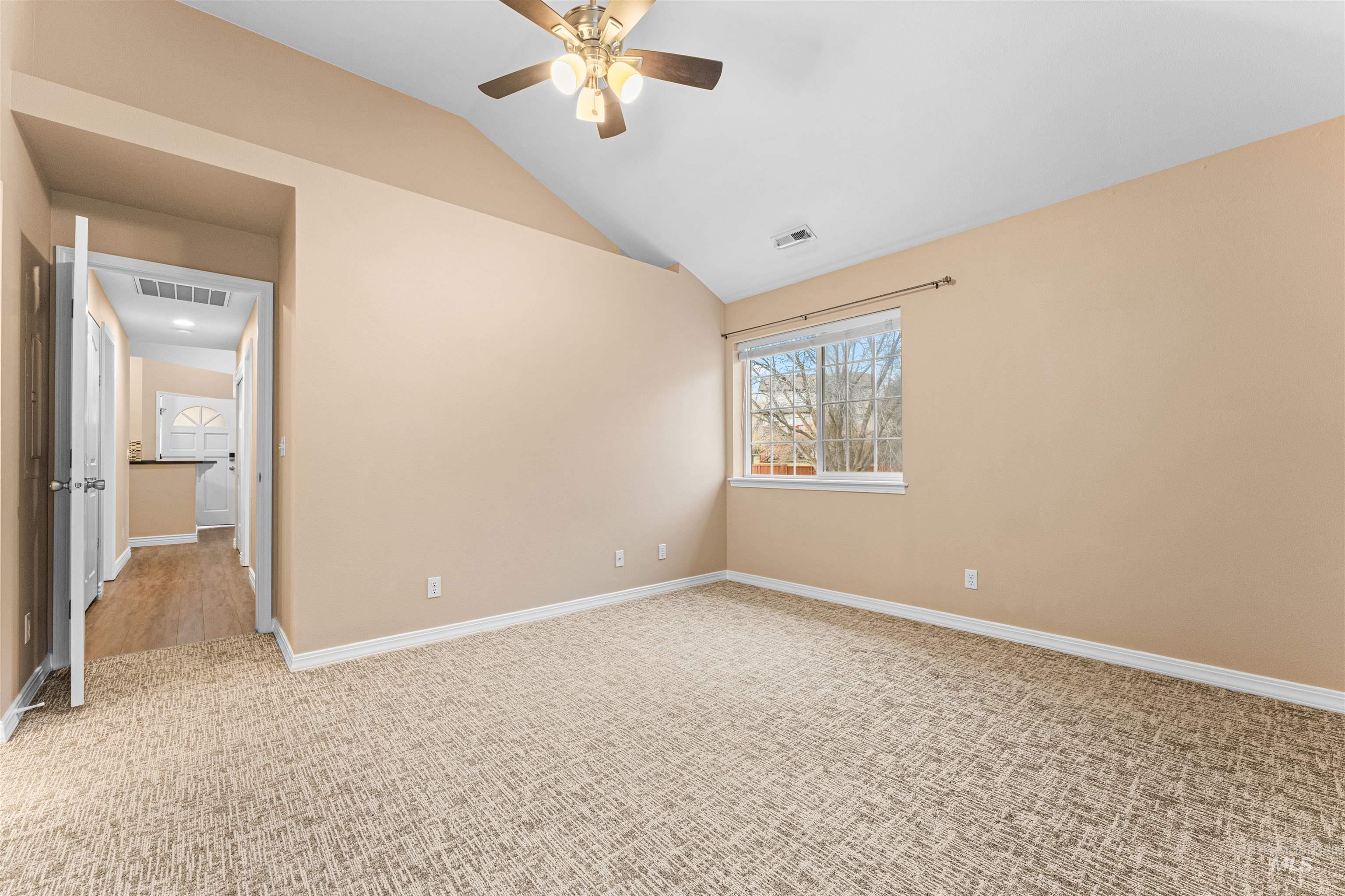 5170 S Surprise Way Property Photo 8