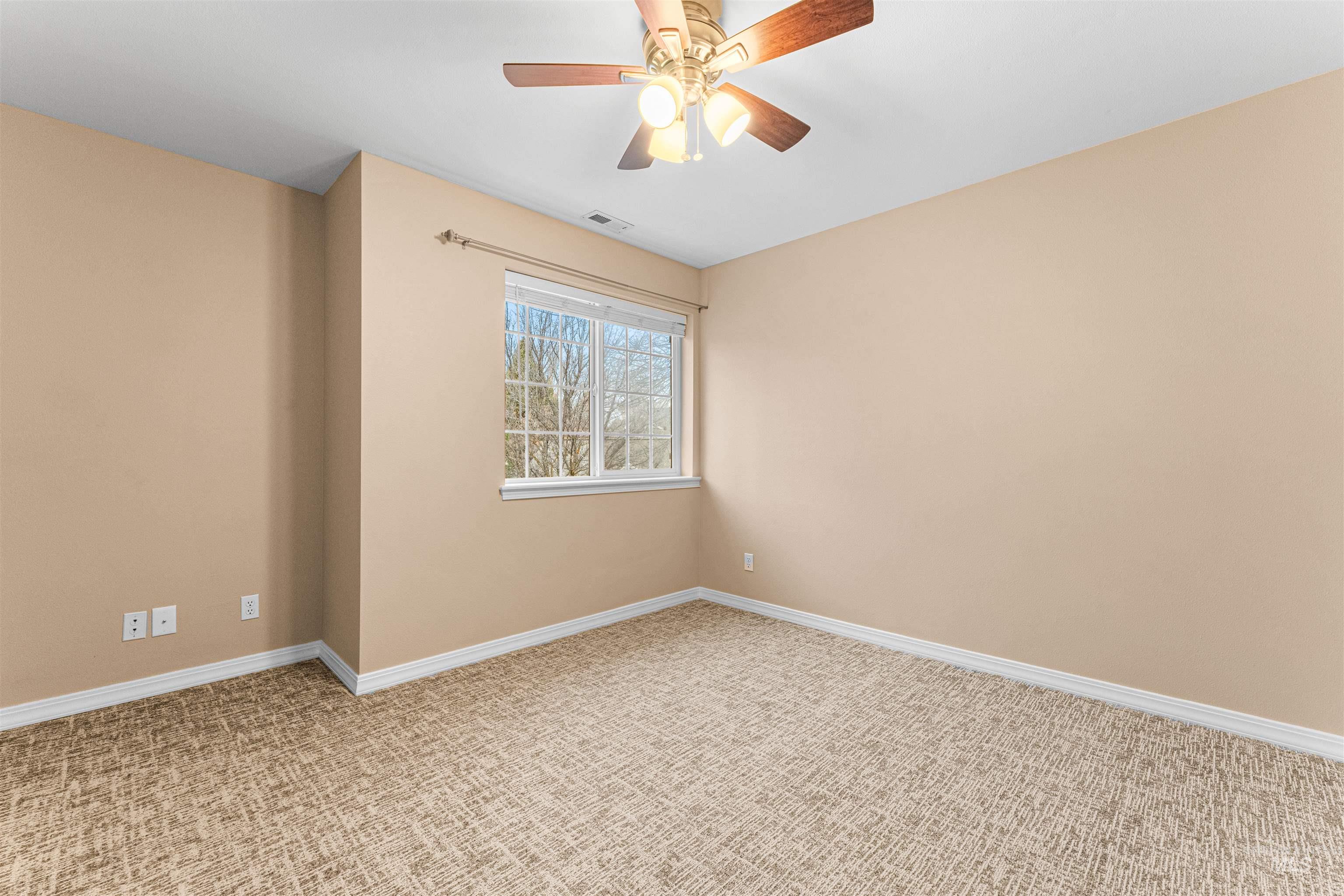 5170 S Surprise Way Property Photo 14