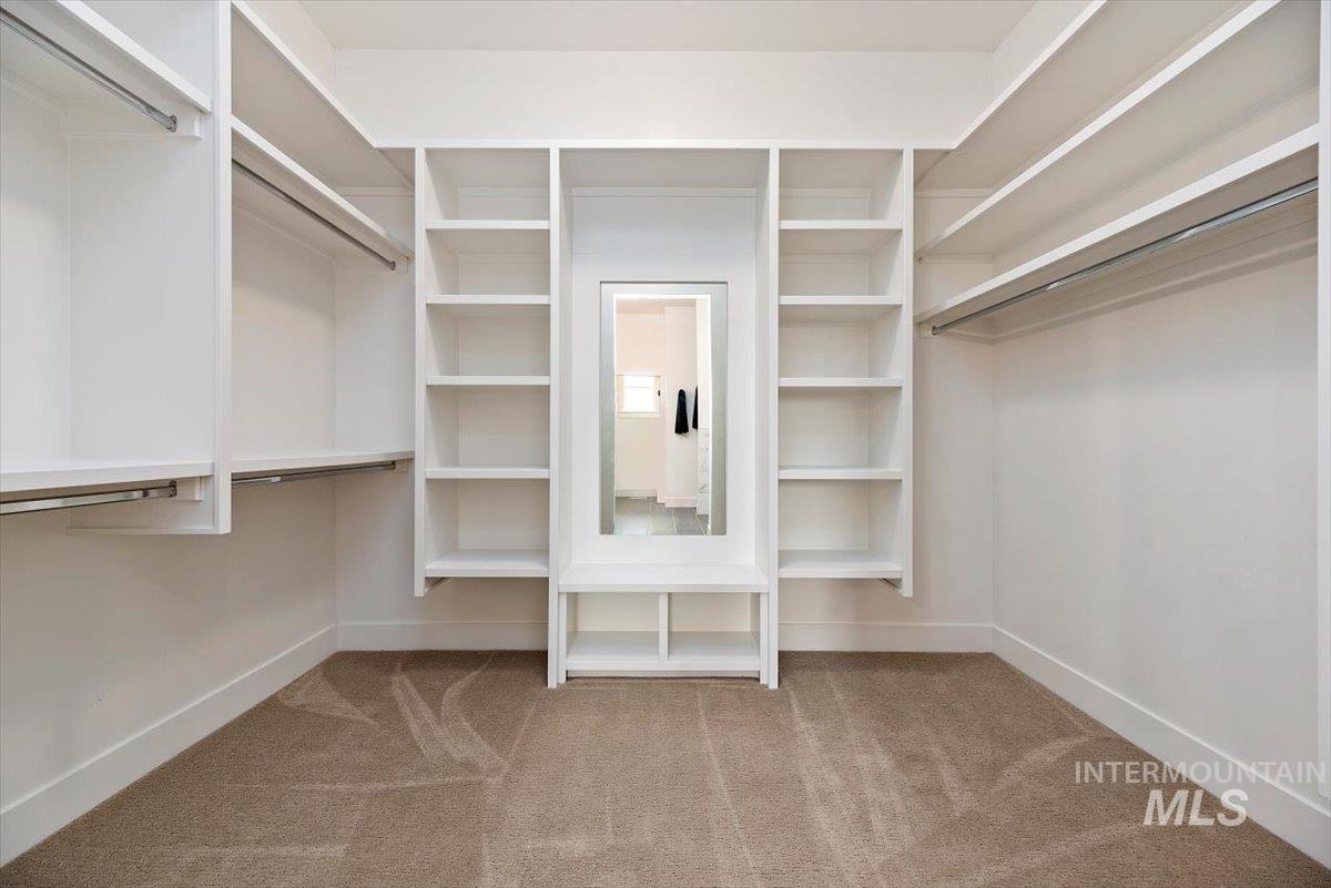 2404 N Saddle Mountain Way Property Photo 11