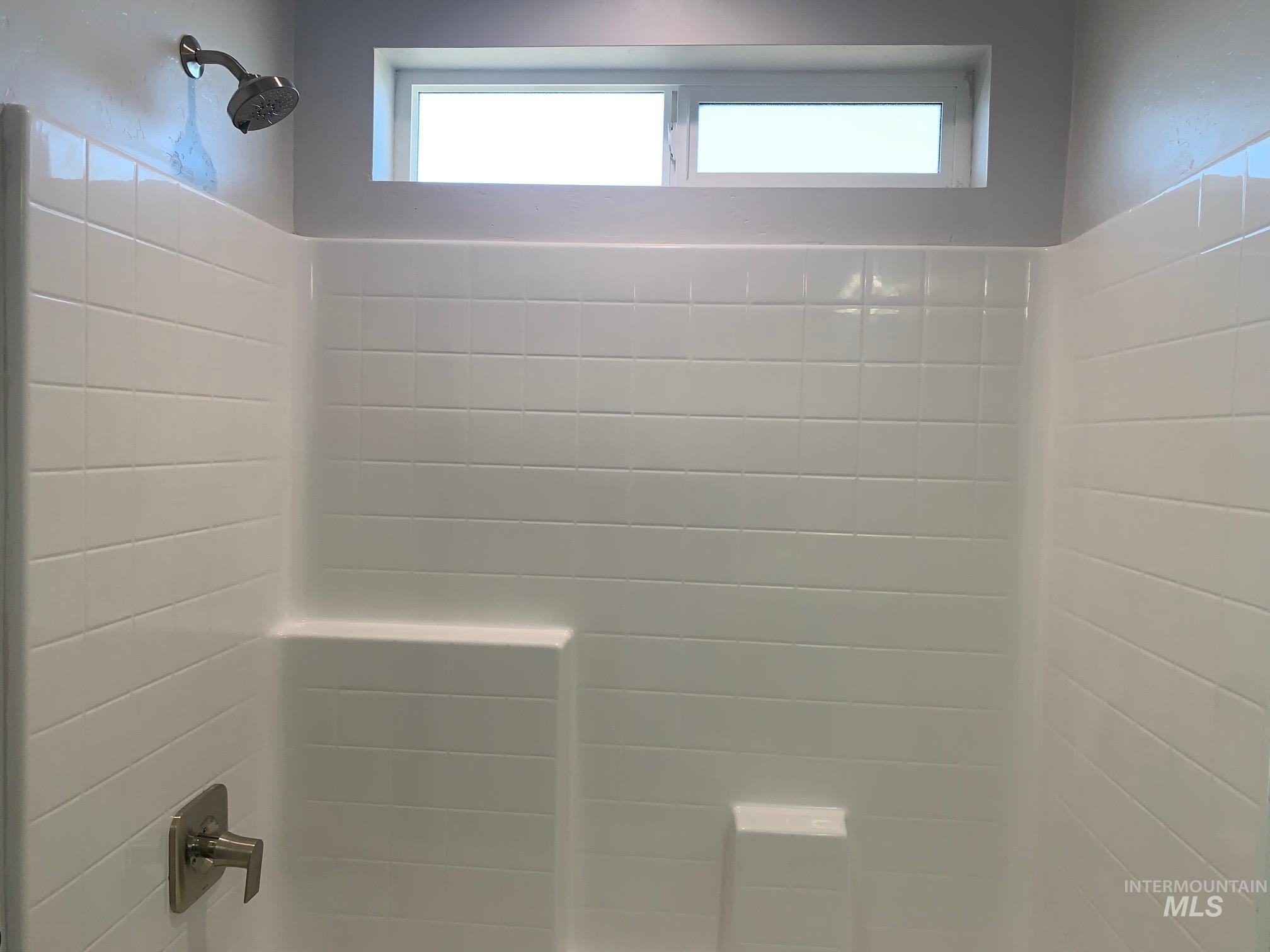 595 N Pioneer Way Property Photo 27