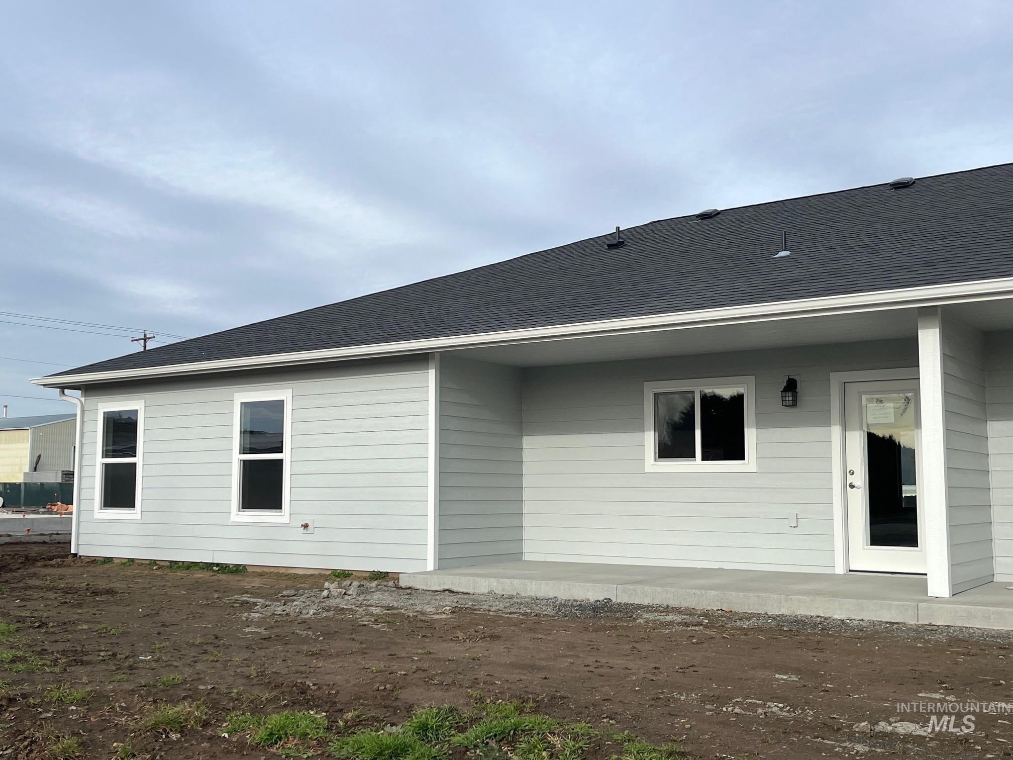 2034 Springsnow Court Property Photo 8