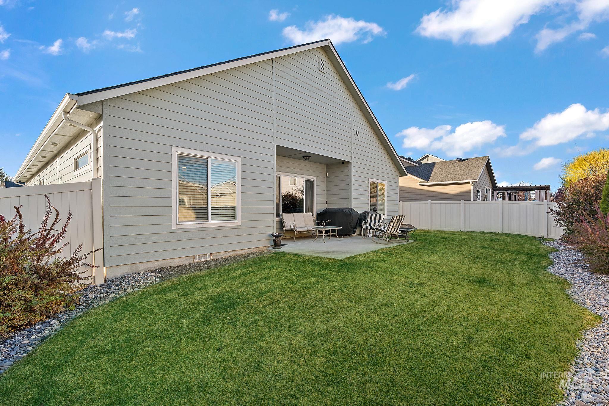 6036 N Spindrift Ave. Property Photo 35