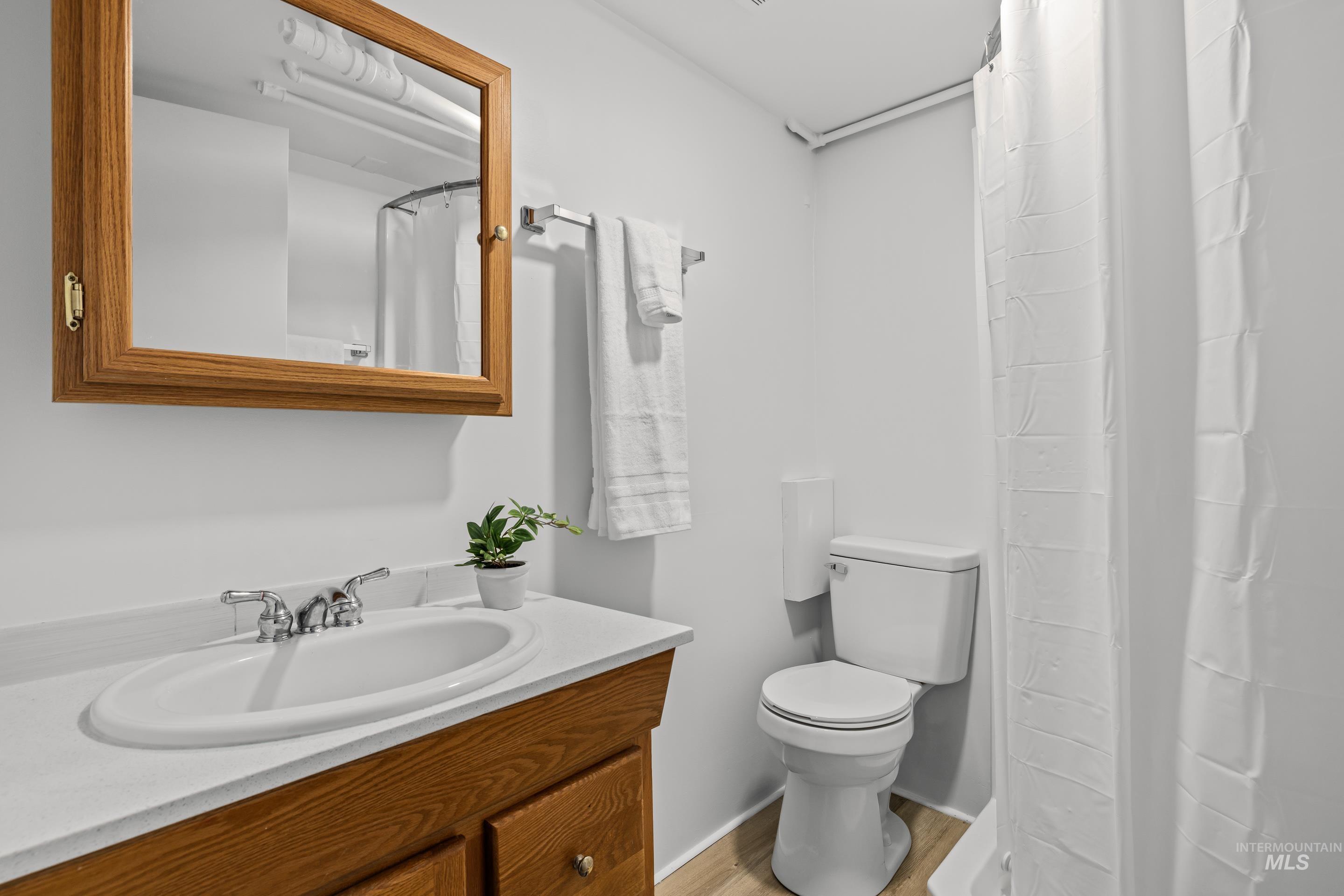 1021 N Marshall St Property Photo 31
