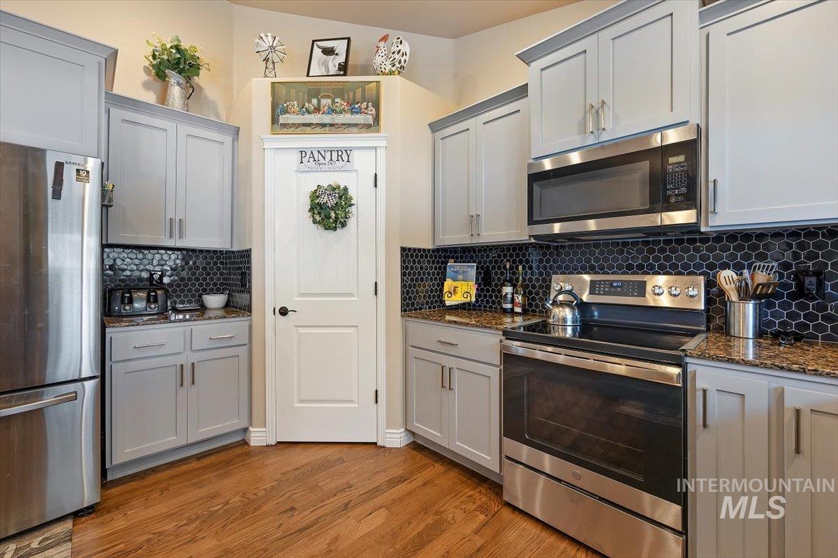 609 Morning Sun Dr Property Photo 3