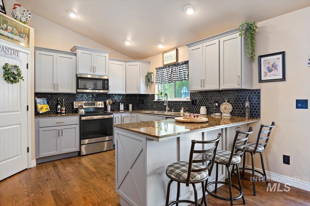 609 Morning Sun Dr Property Photo 12