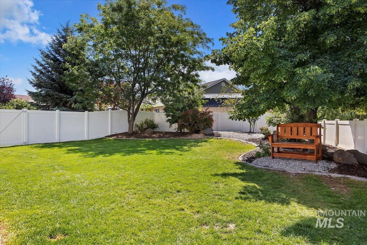 609 Morning Sun Dr Property Photo 35