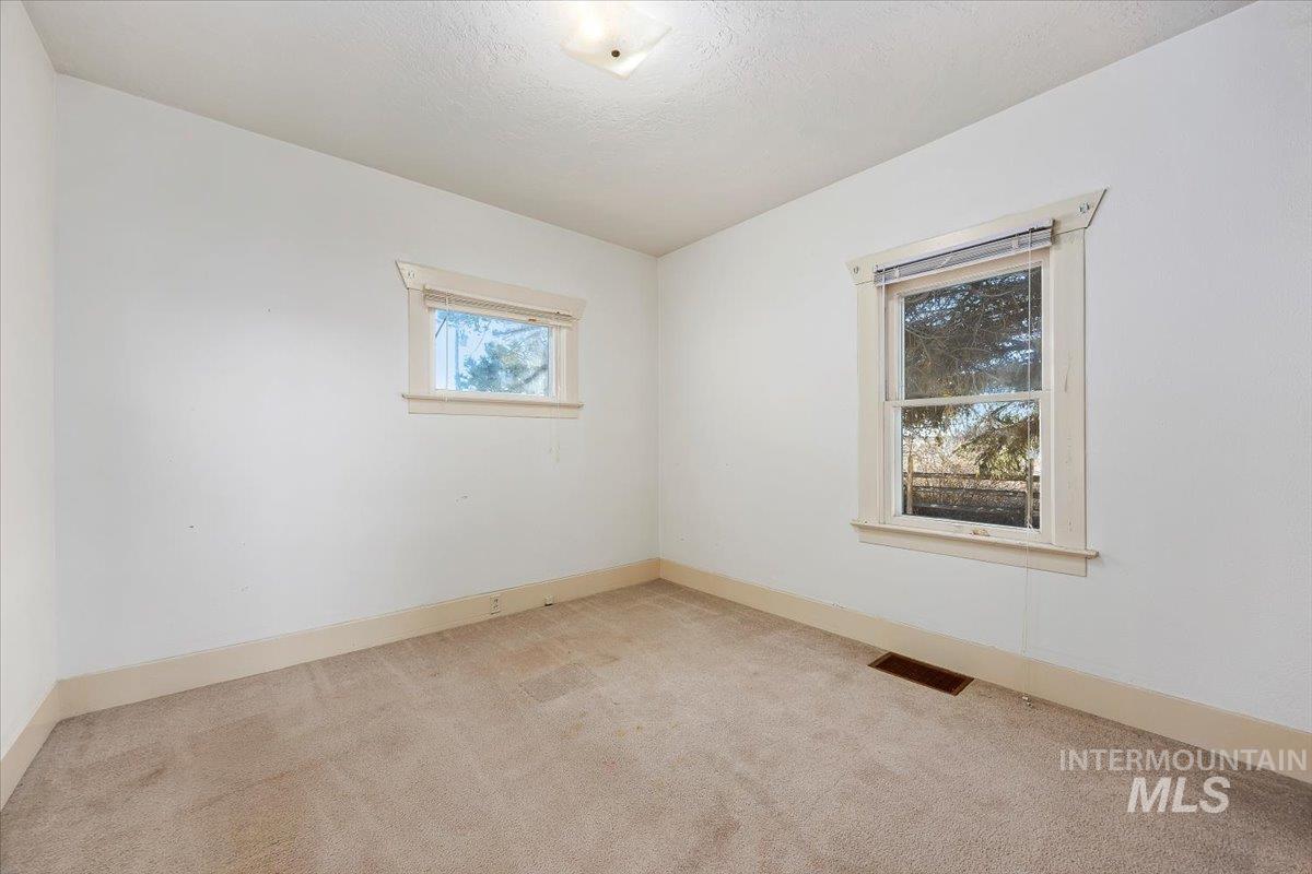 3630 E 3850 N Property Photo 19