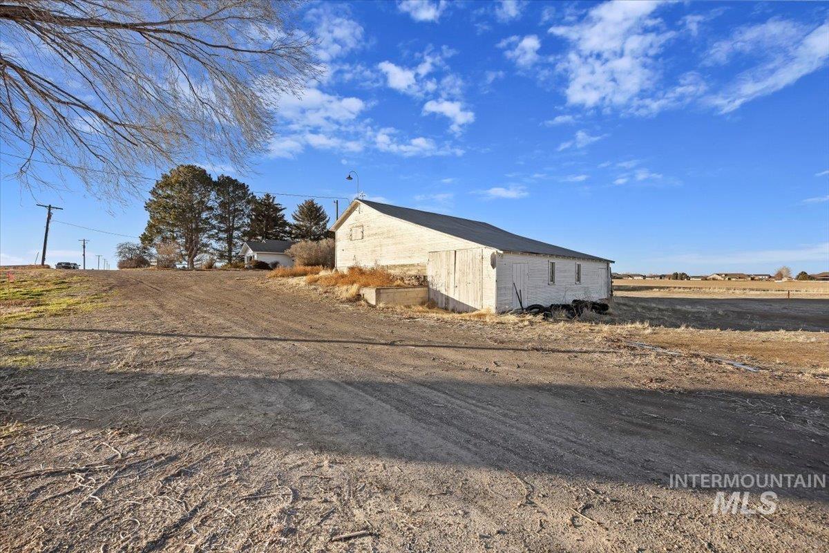 3630 E 3850 N Property Photo 24