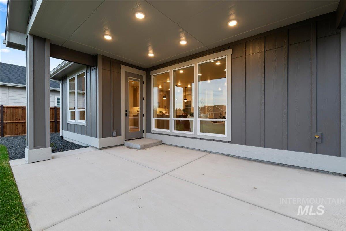 1276 W Eiger Dr Property Photo 40