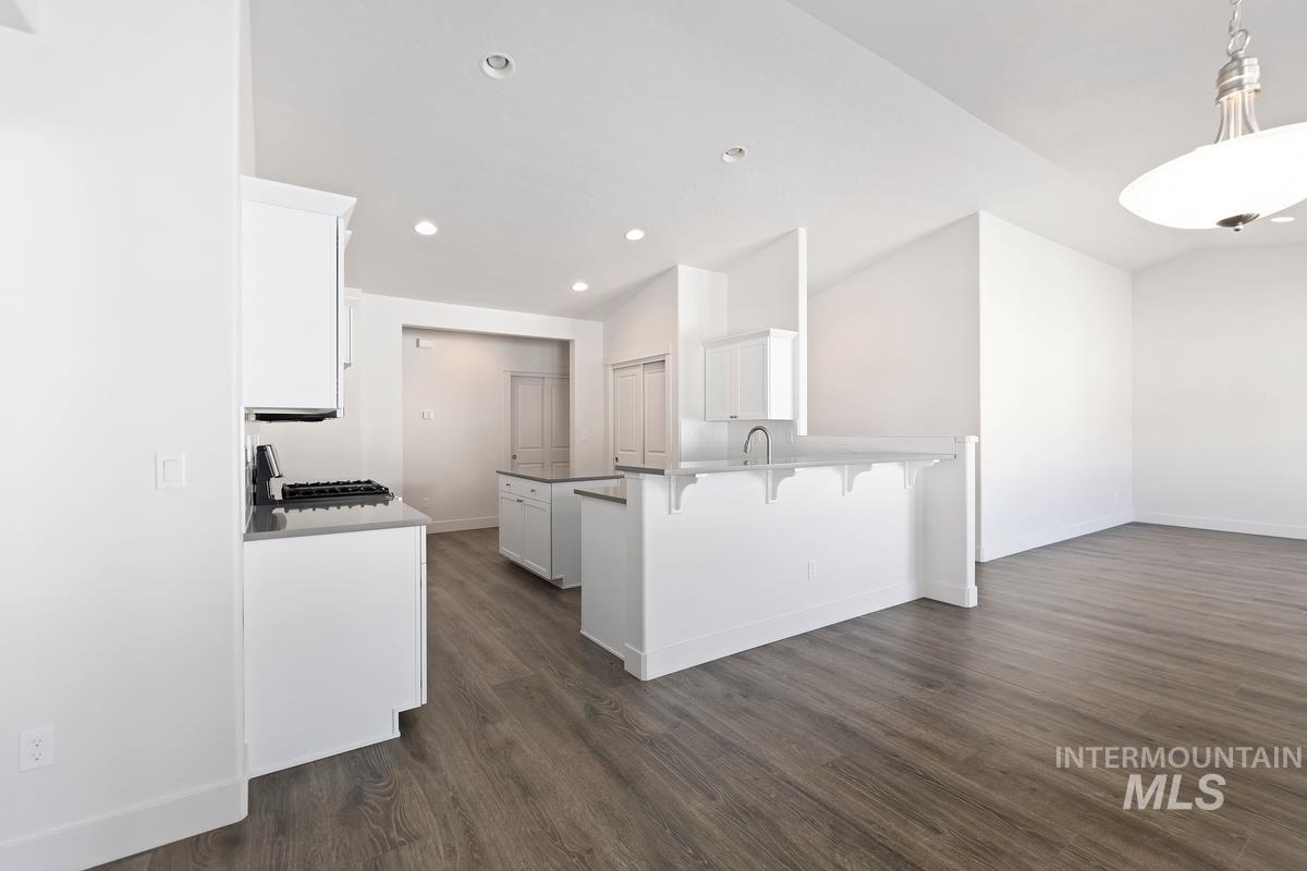 171 S Bing Court Property Photo 8