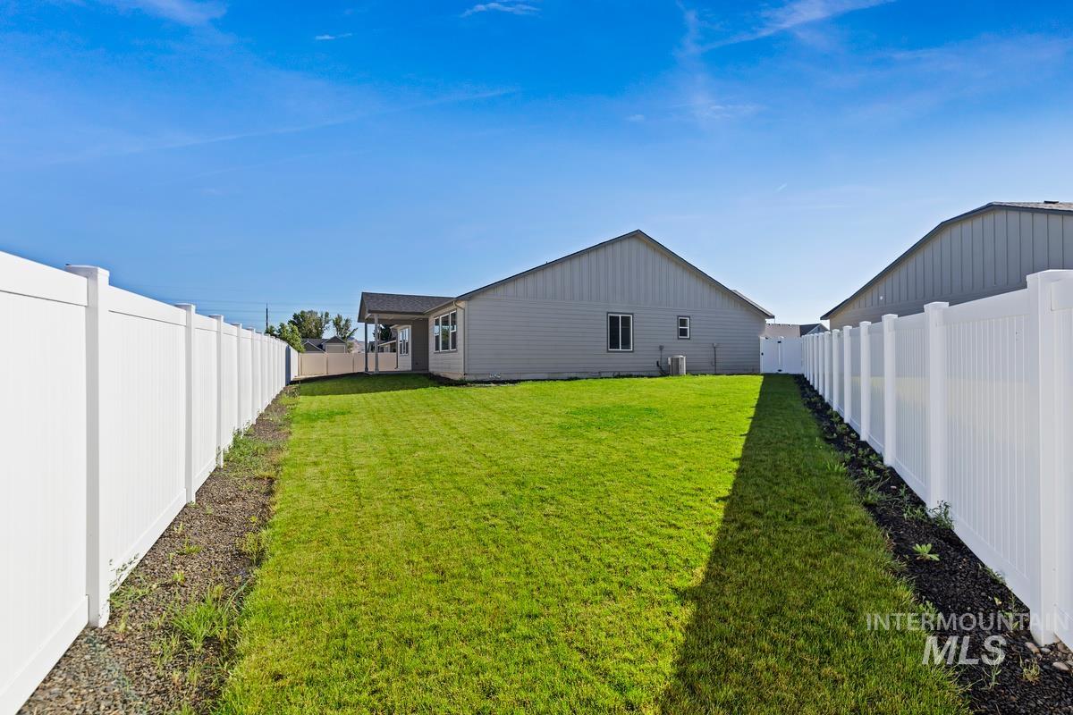 171 S Bing Court Property Photo 18