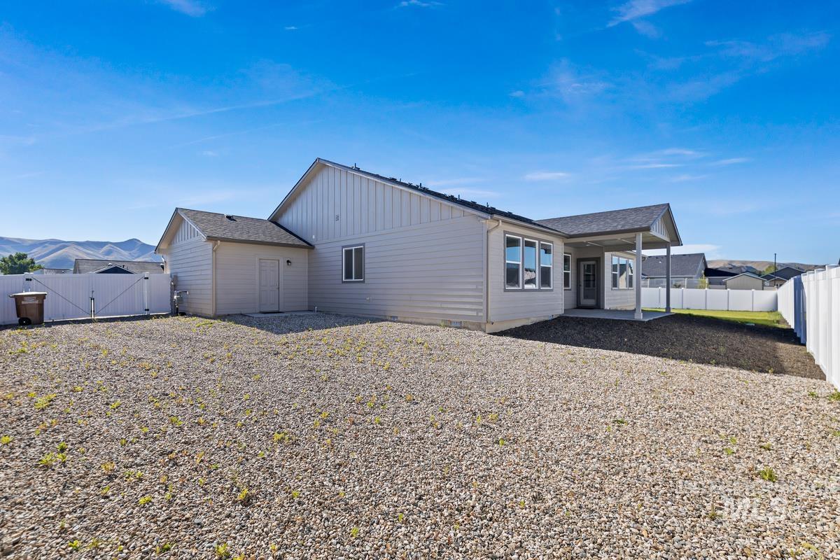 171 S Bing Court Property Photo 19