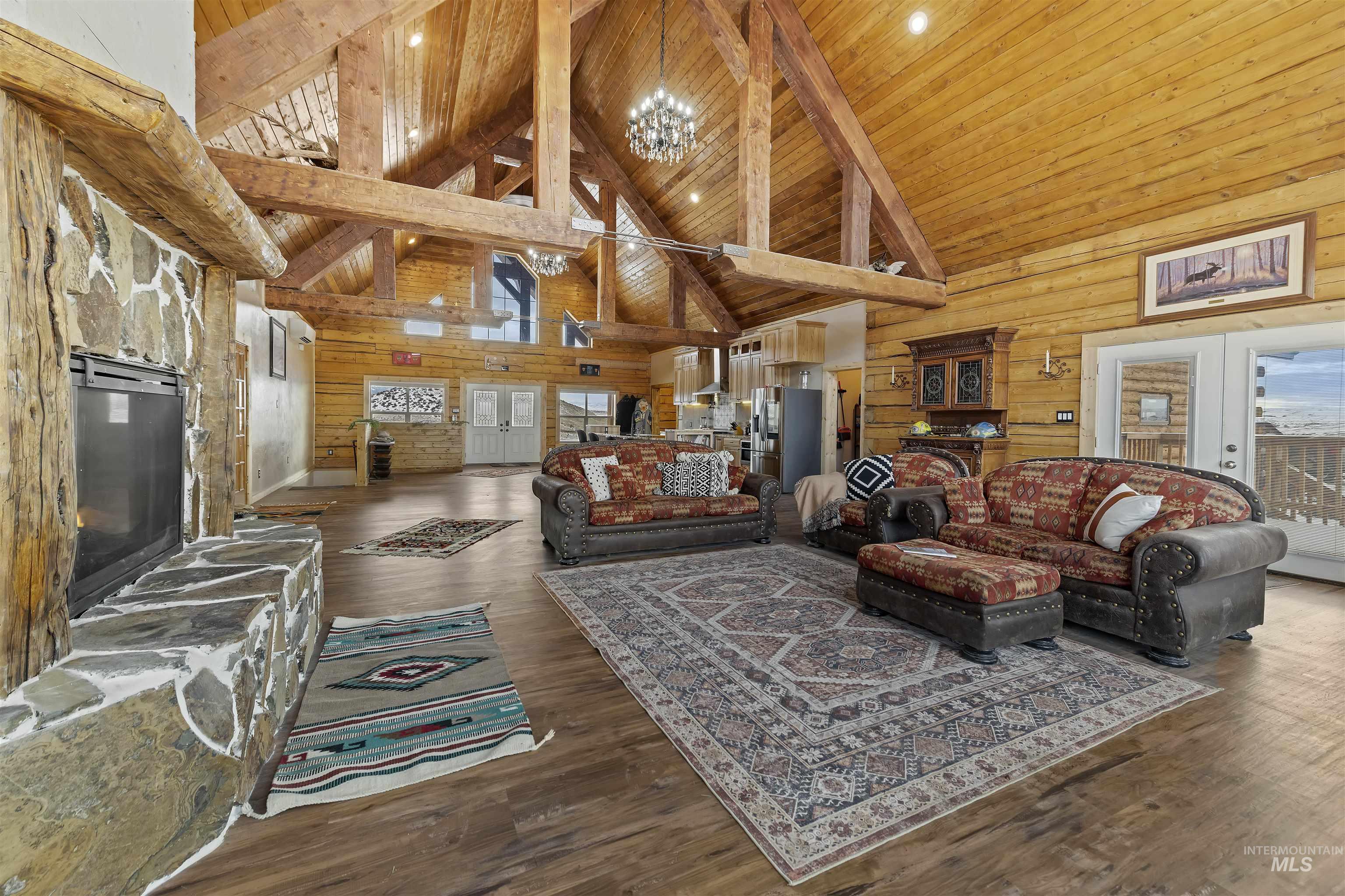 1828 Hidden Canyon Rd Property Photo 7