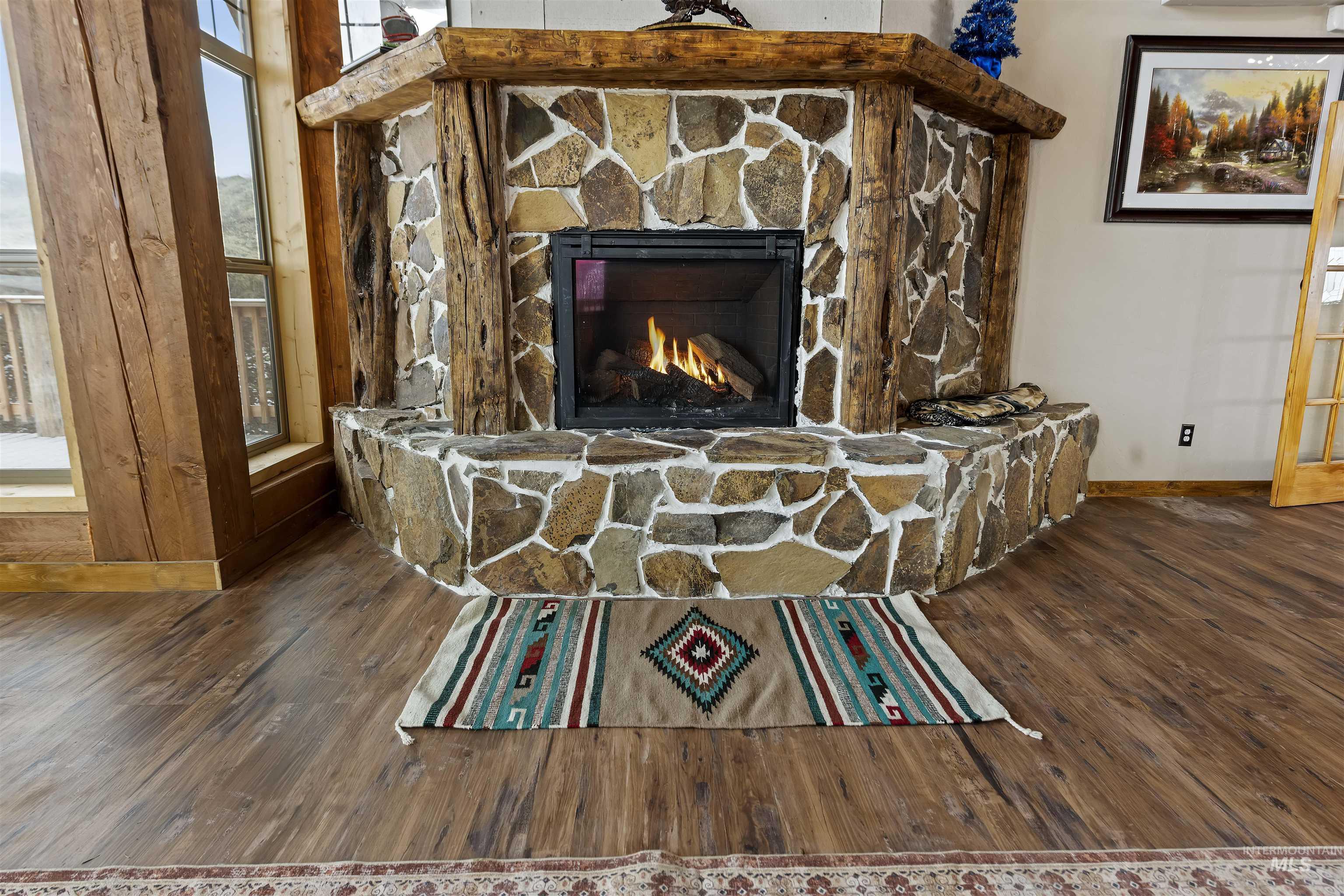 1828 Hidden Canyon Rd Property Photo 9