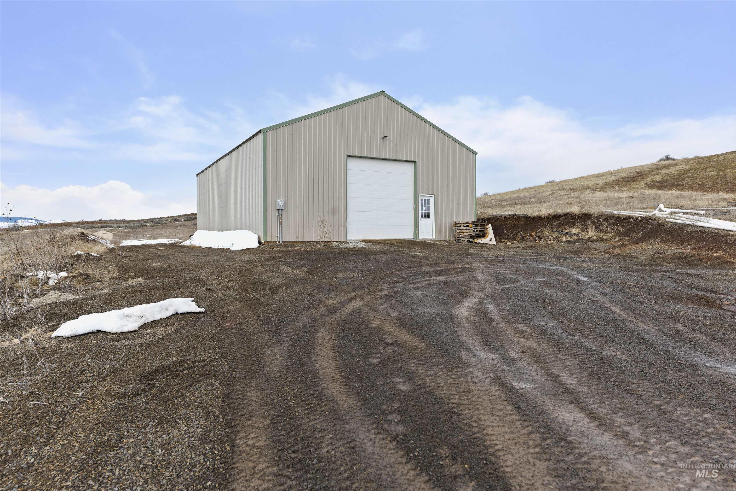 1828 Hidden Canyon Rd Property Photo 38