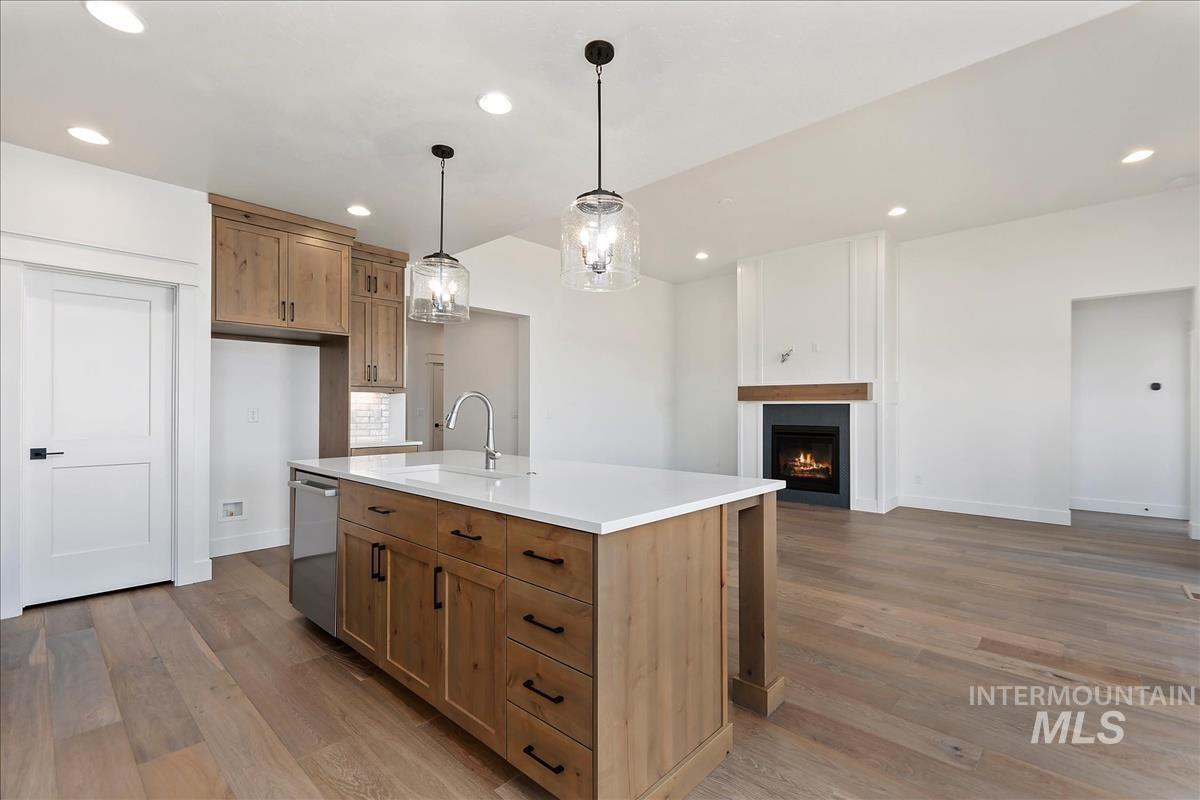 7094 N Canter Trail Ave. Property Photo 11