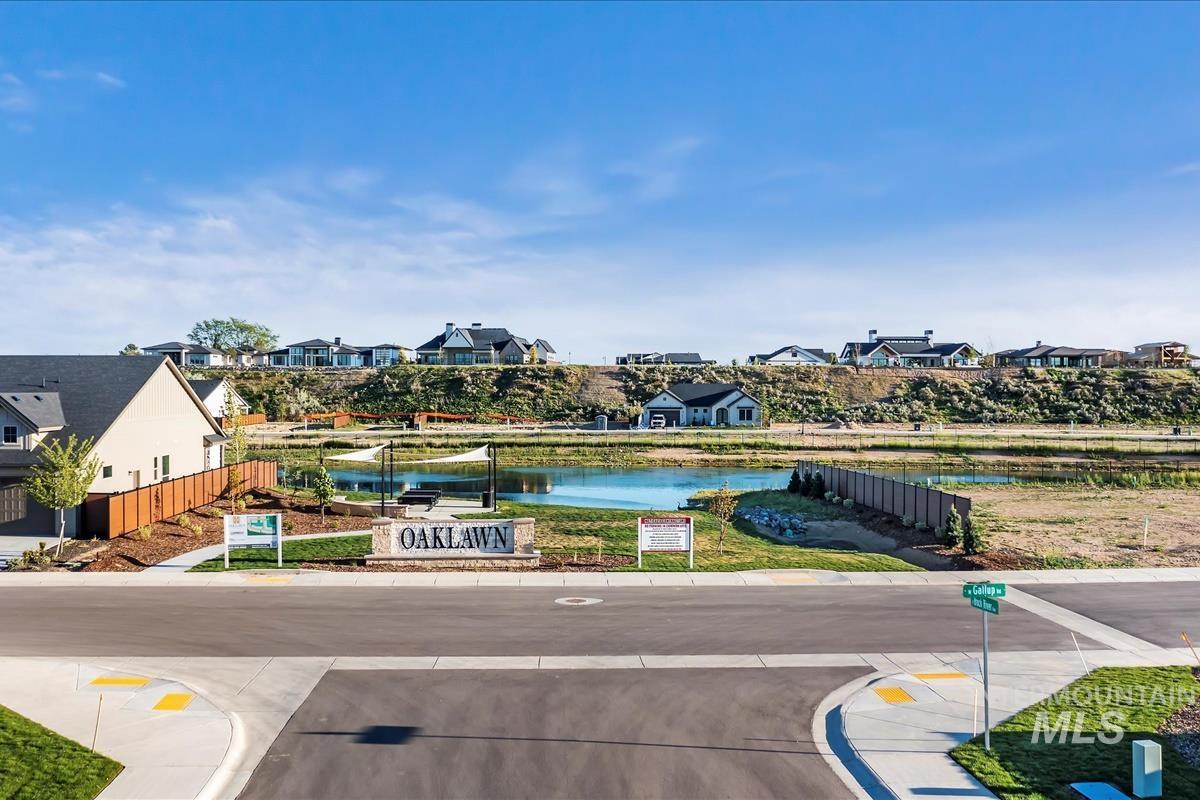 7094 N Canter Trail Ave. Property Photo 33