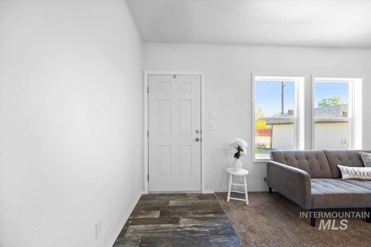 321 Avenue C Property Photo 2