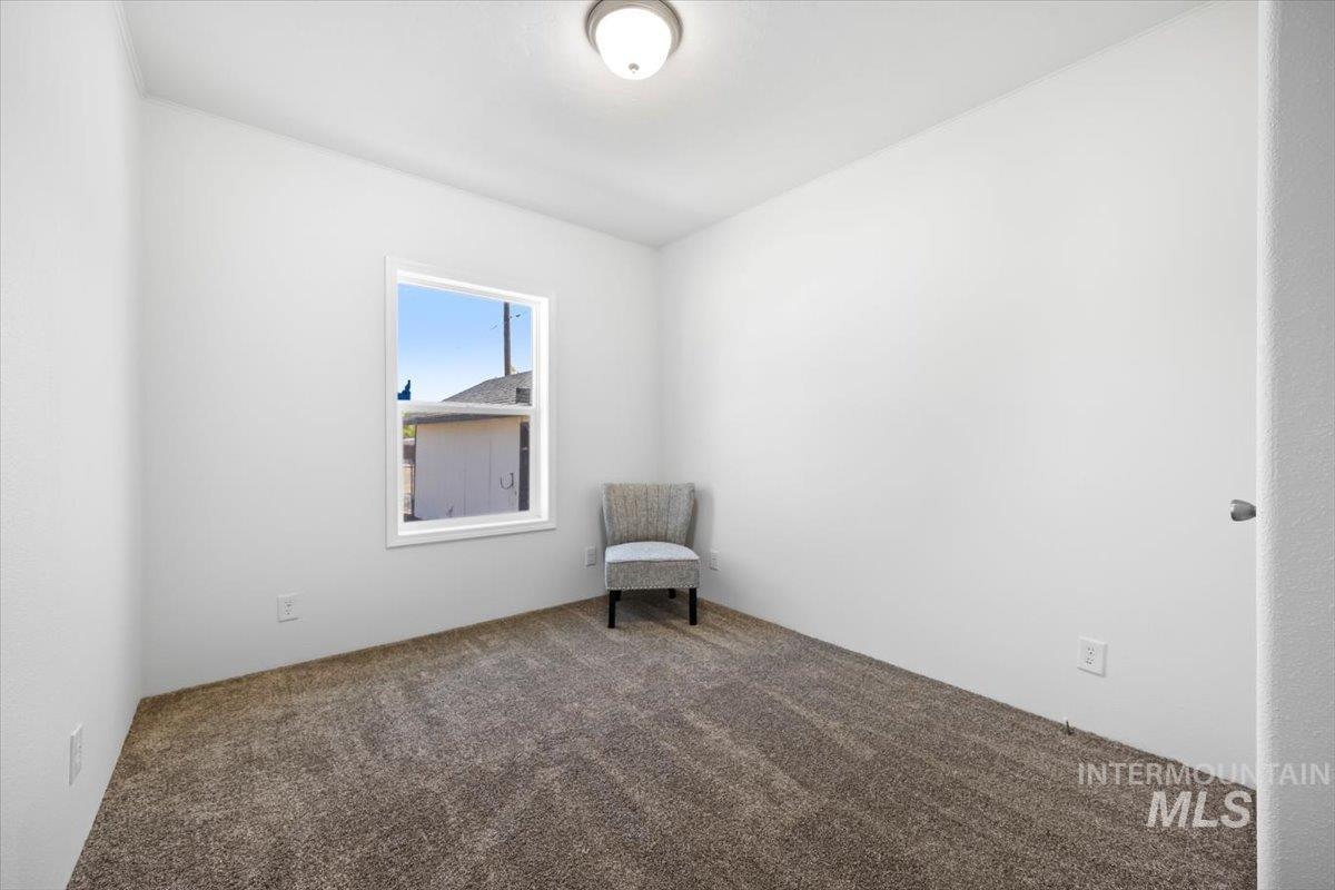 321 Avenue C Property Photo 20