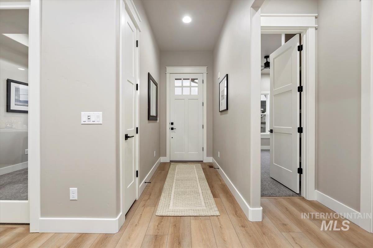 7266 E Red Kite St. Property Photo 3