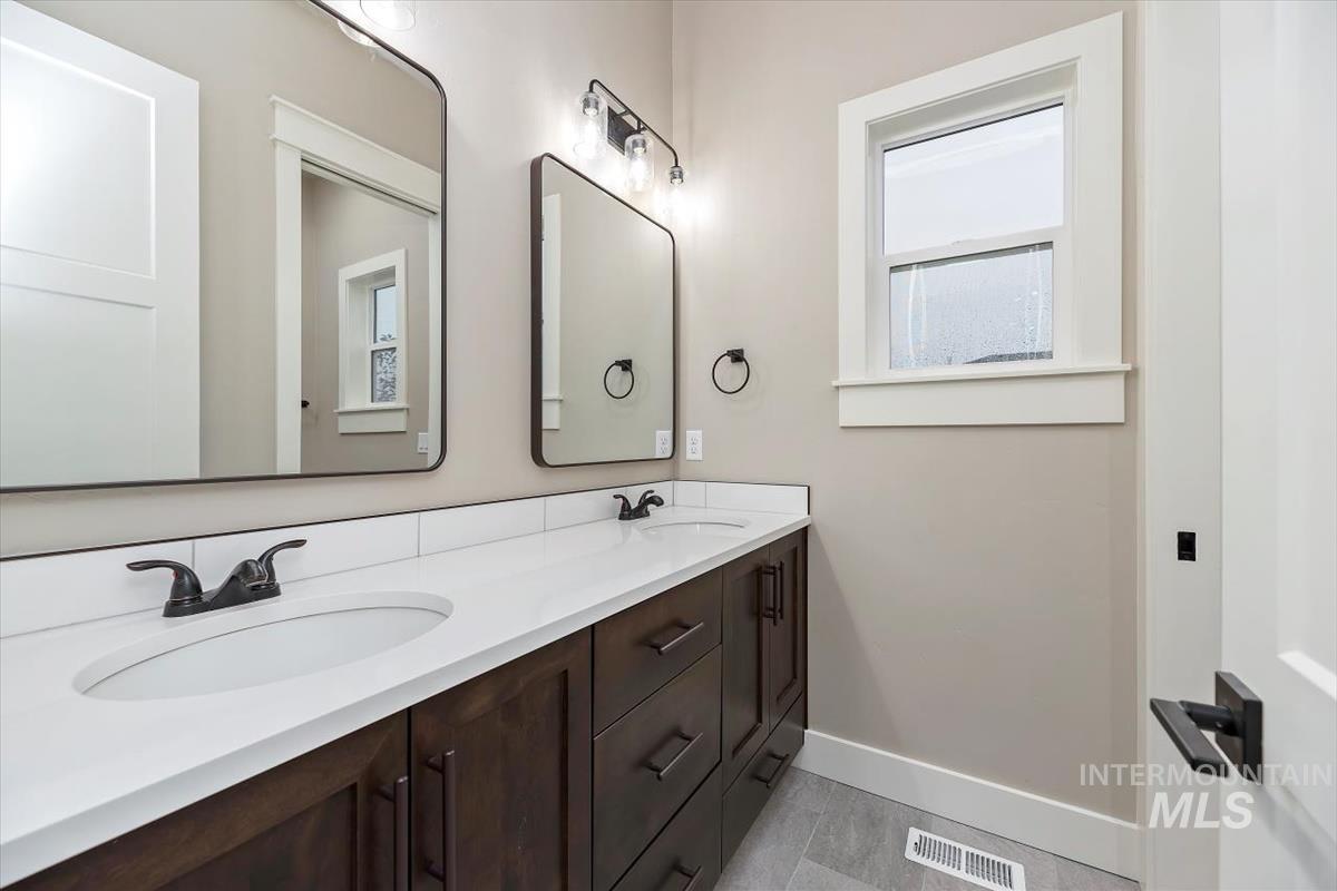 7266 E Red Kite St. Property Photo 5