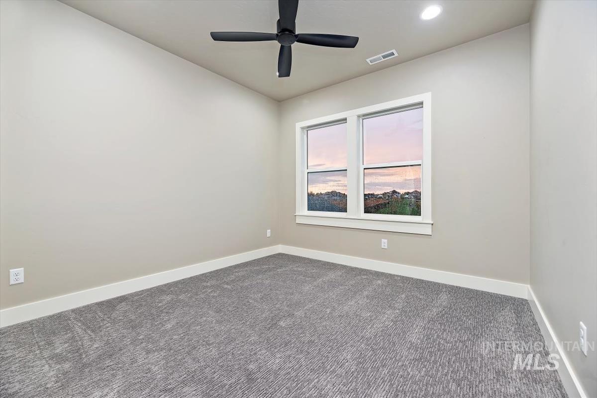 7266 E Red Kite St. Property Photo 24