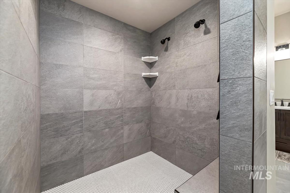 7266 E Red Kite St. Property Photo 29