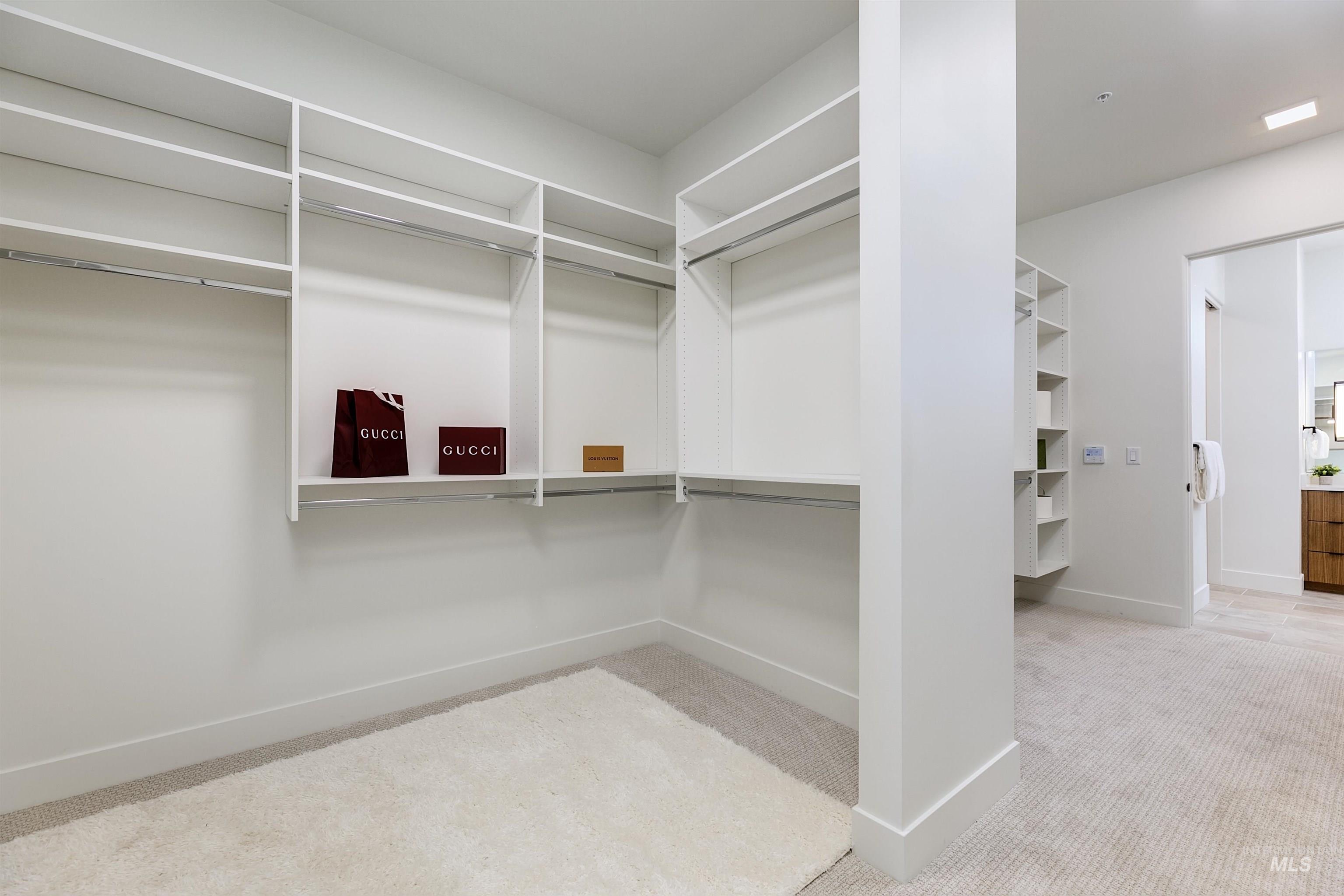 55 E State St. Property Photo 34