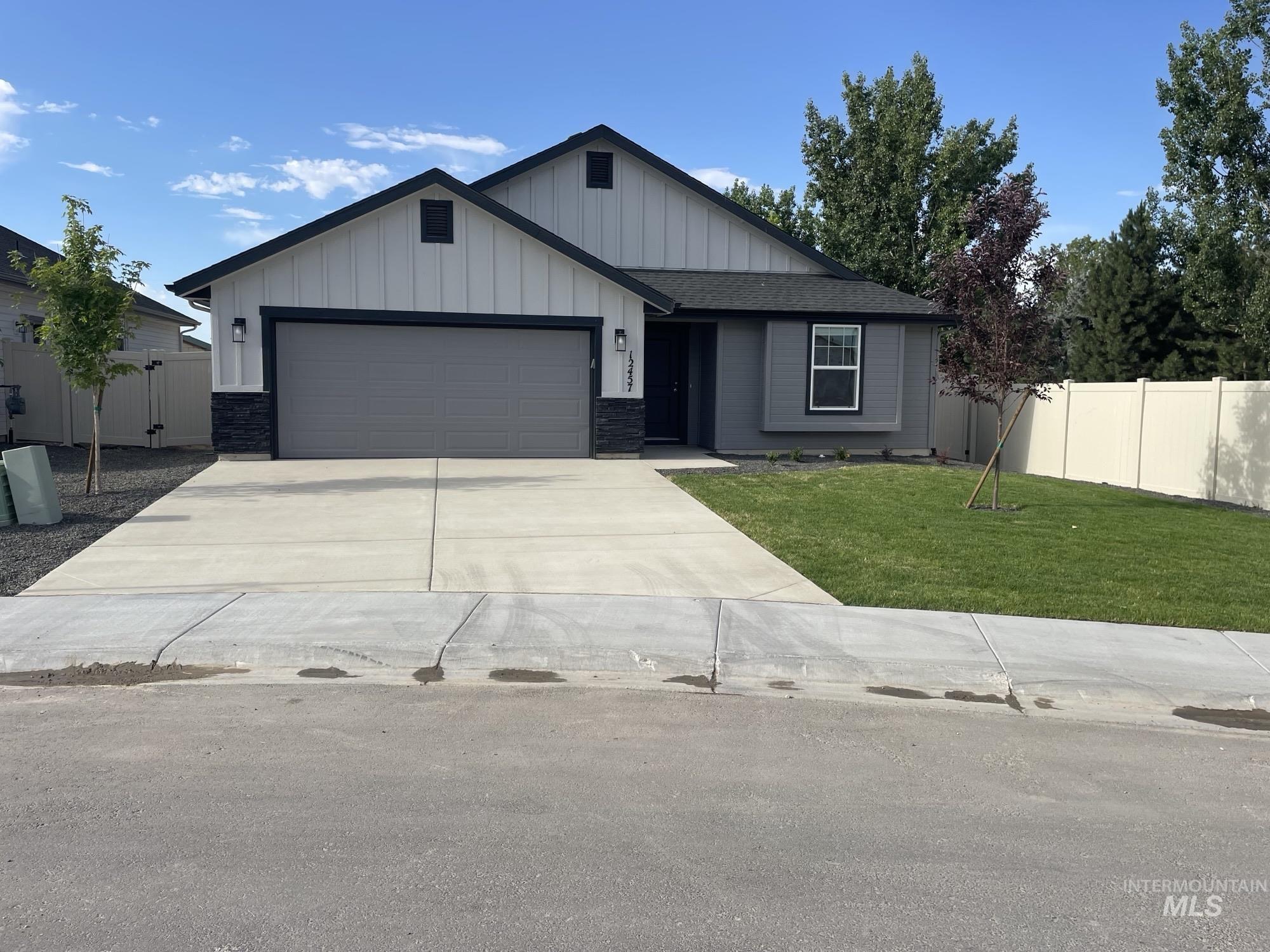 12457 Cole Ridge St Property Photo 1