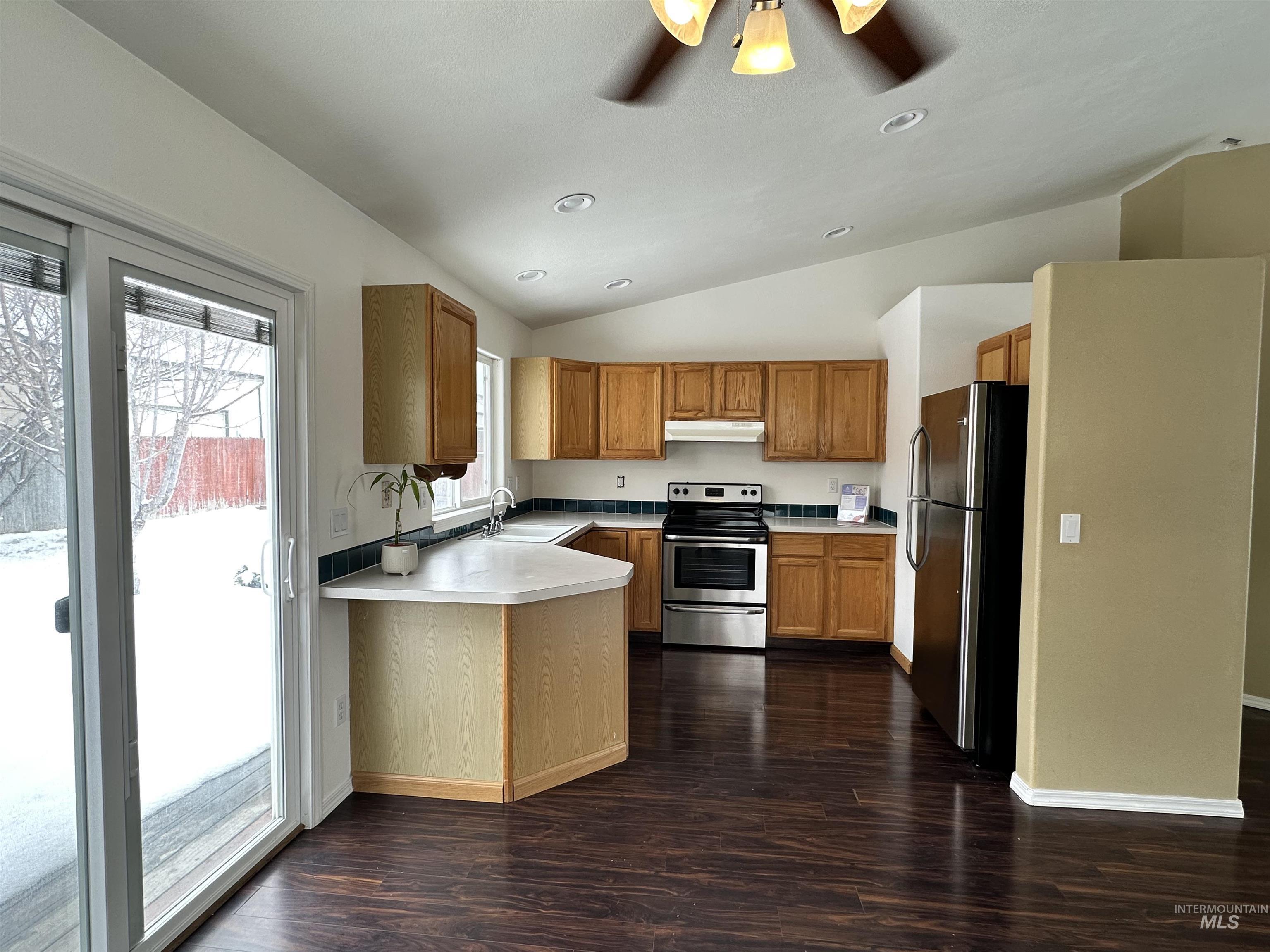 9192 W Wakefield Property Photo 7