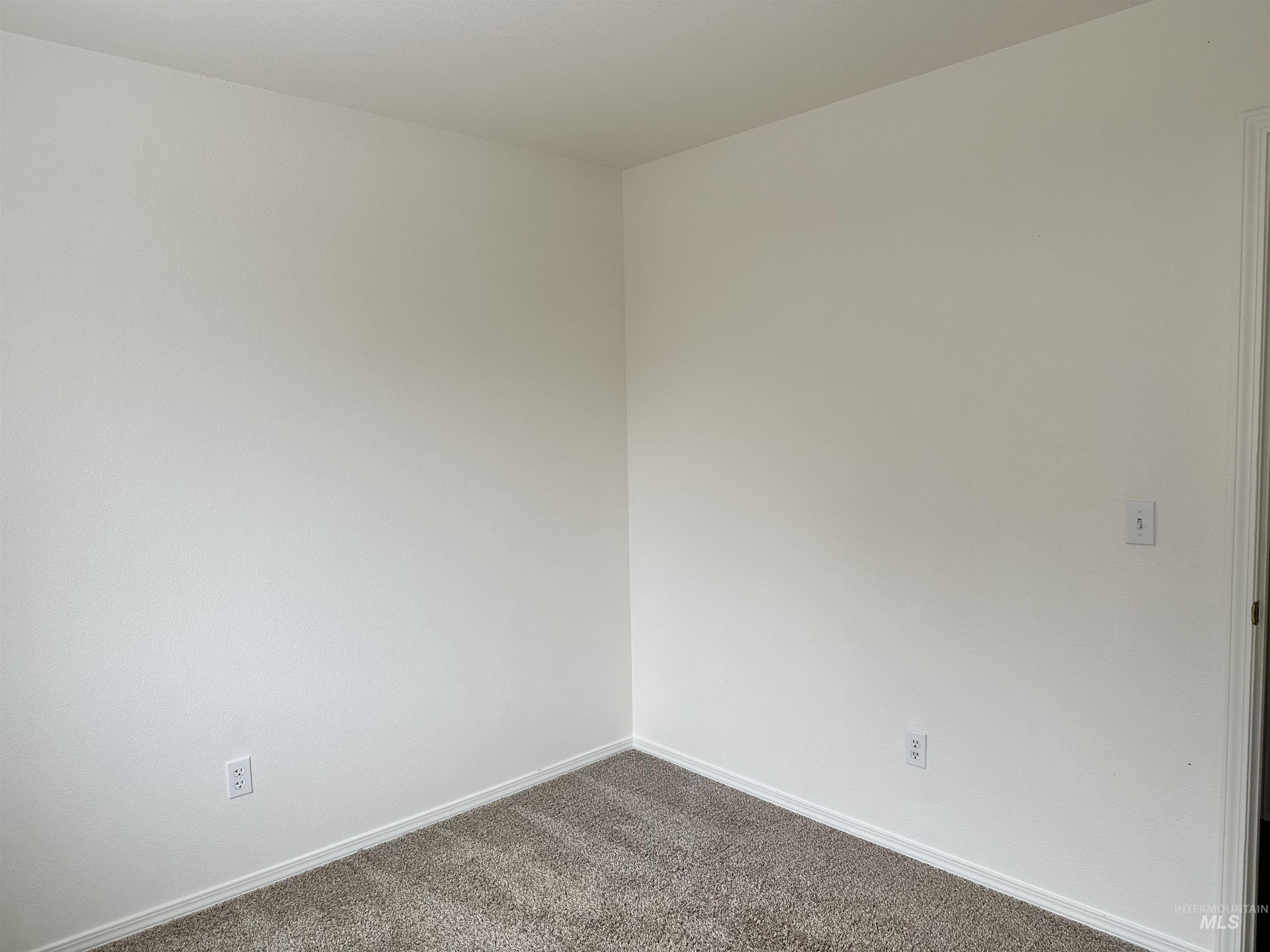 9192 W Wakefield Property Photo 11