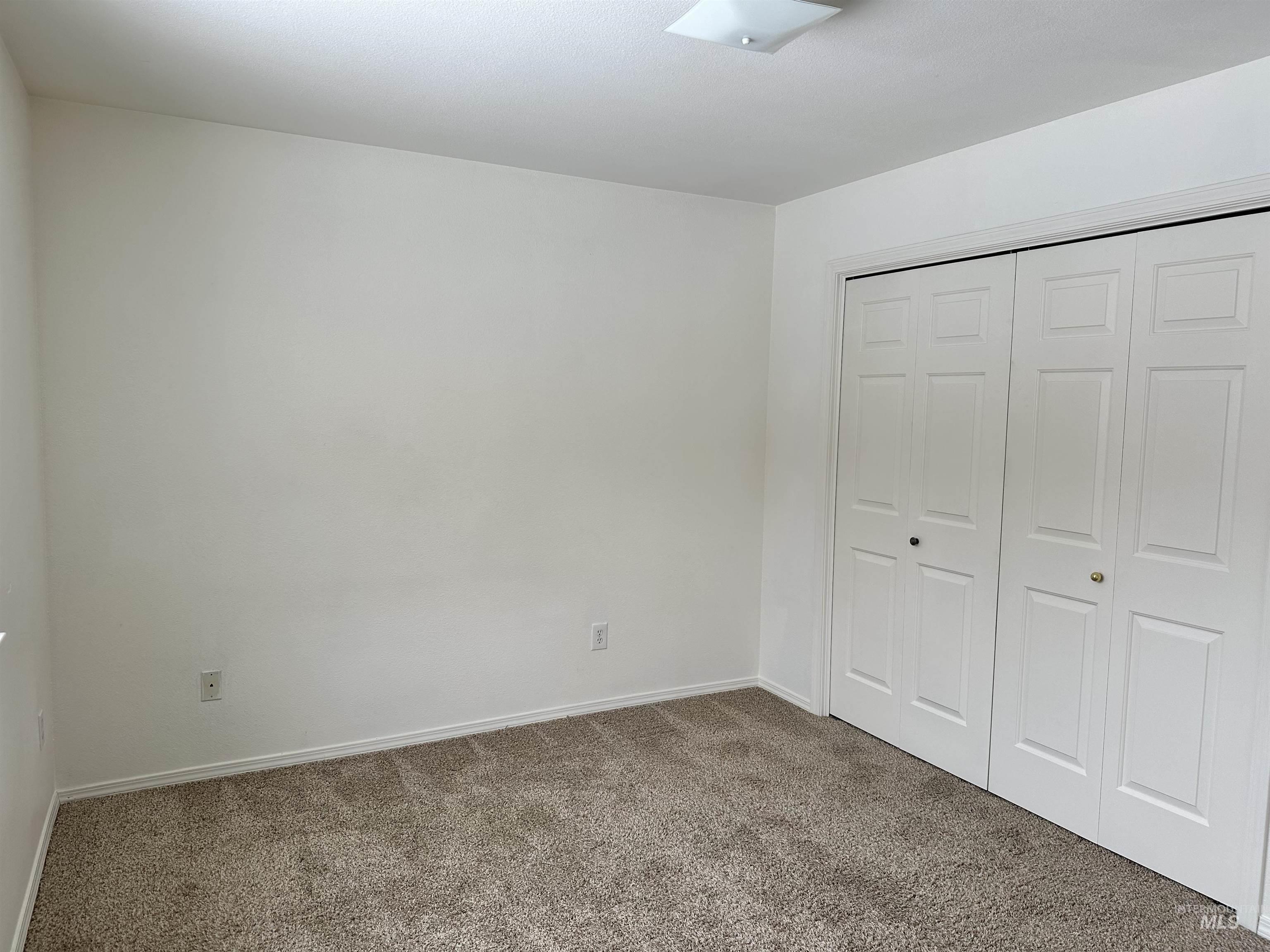 9192 W Wakefield Property Photo 13