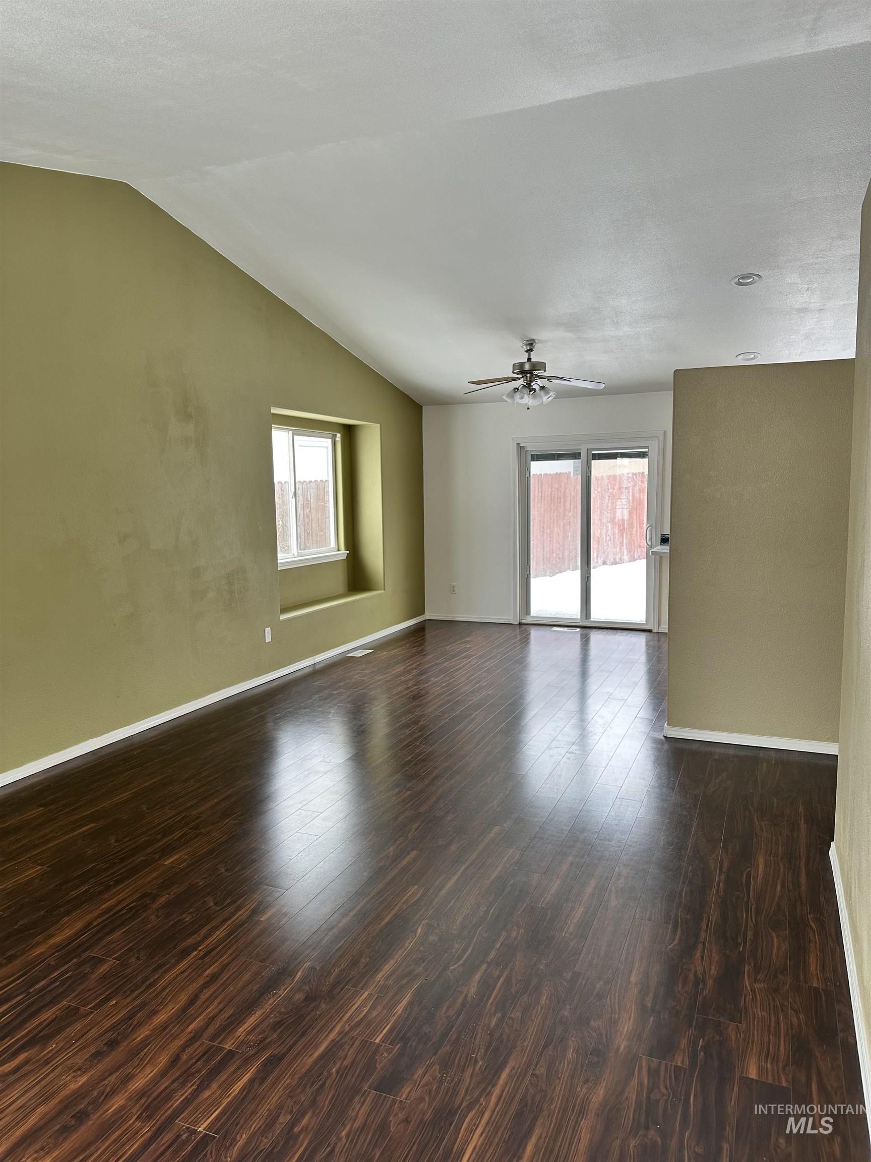 9192 W Wakefield Property Photo 18