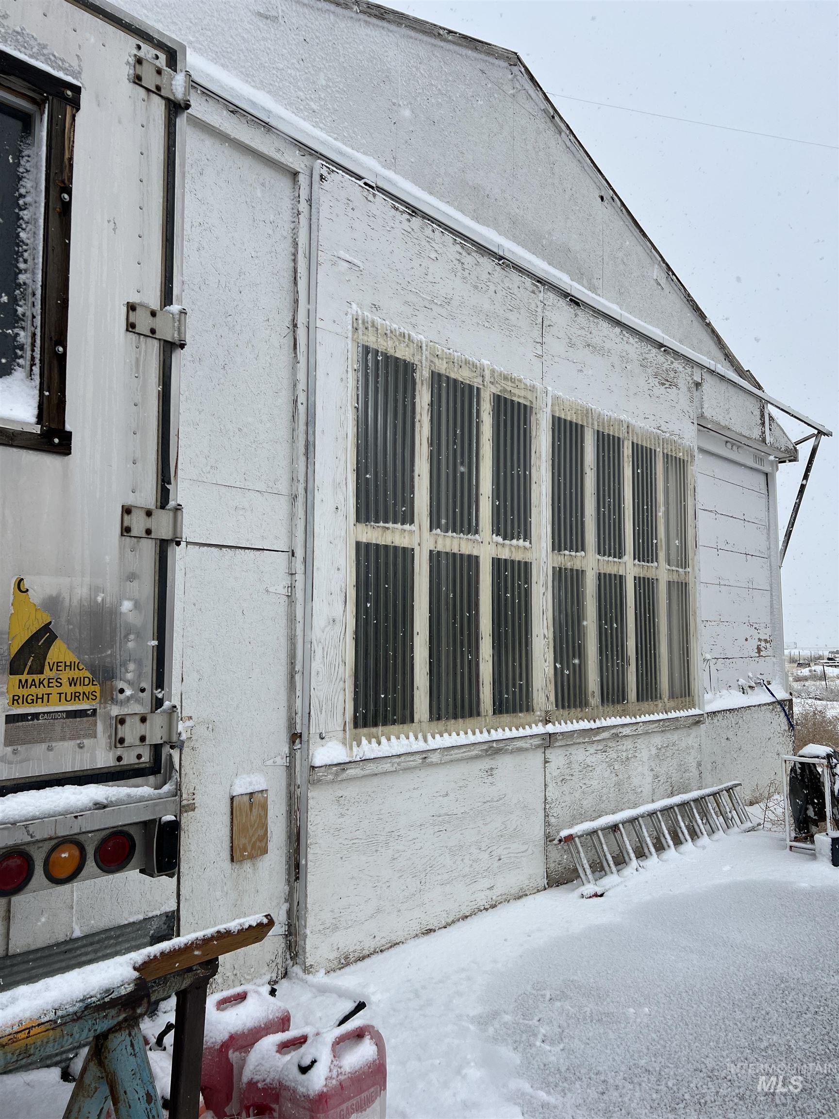 1526 N 2284 E Property Photo 15