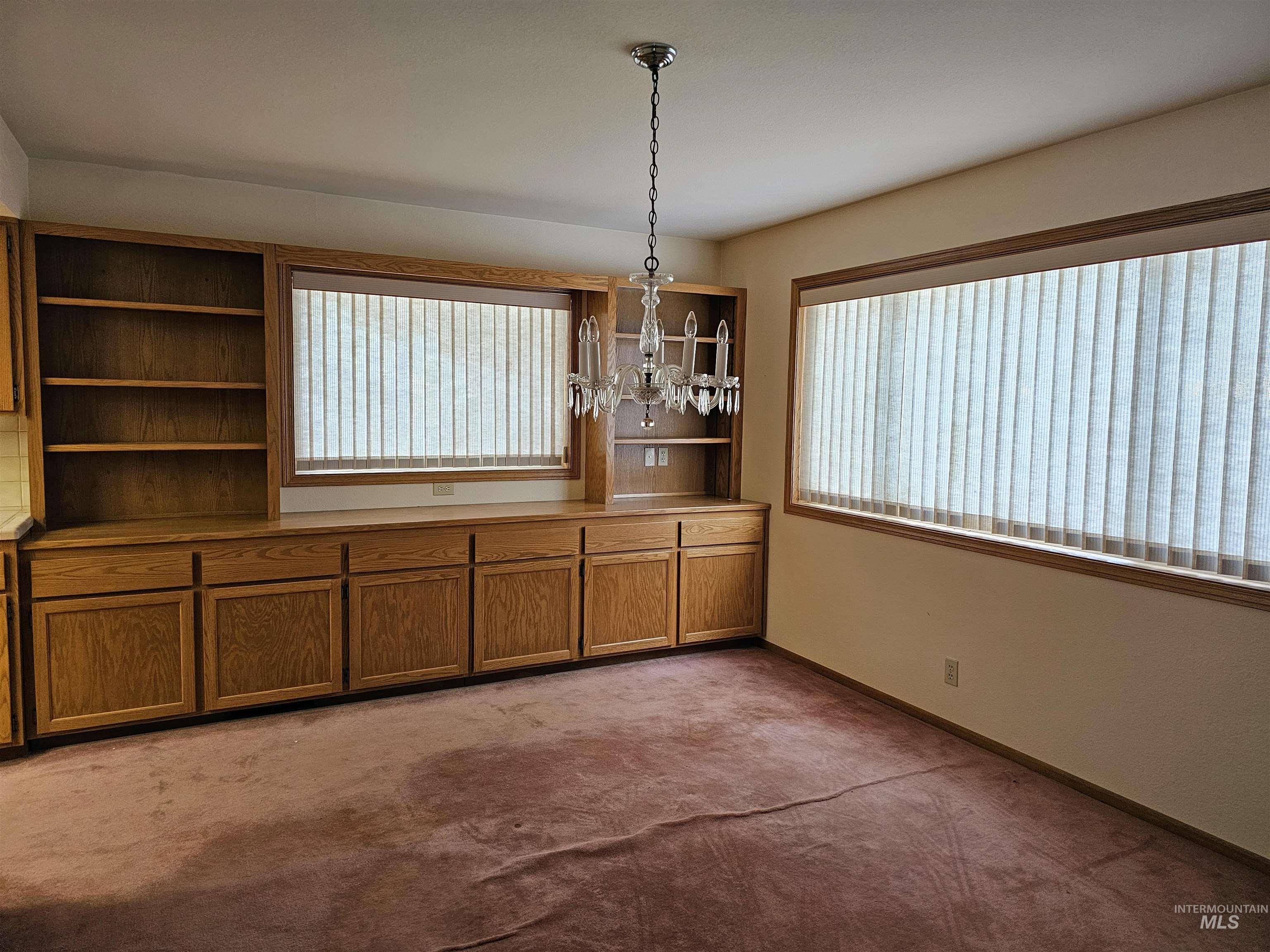 367 Crestview Drive Property Photo 15