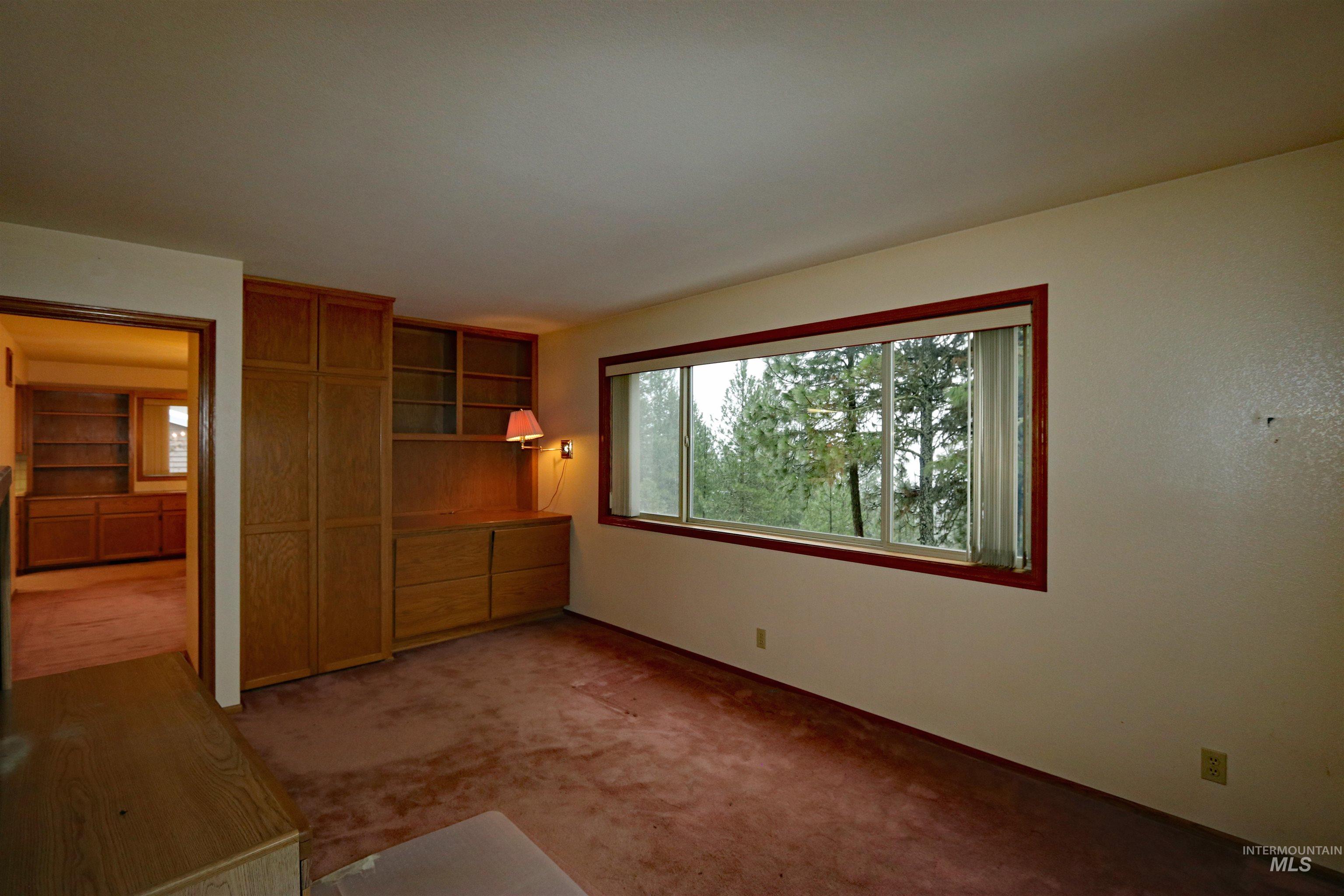 367 Crestview Drive Property Photo 22