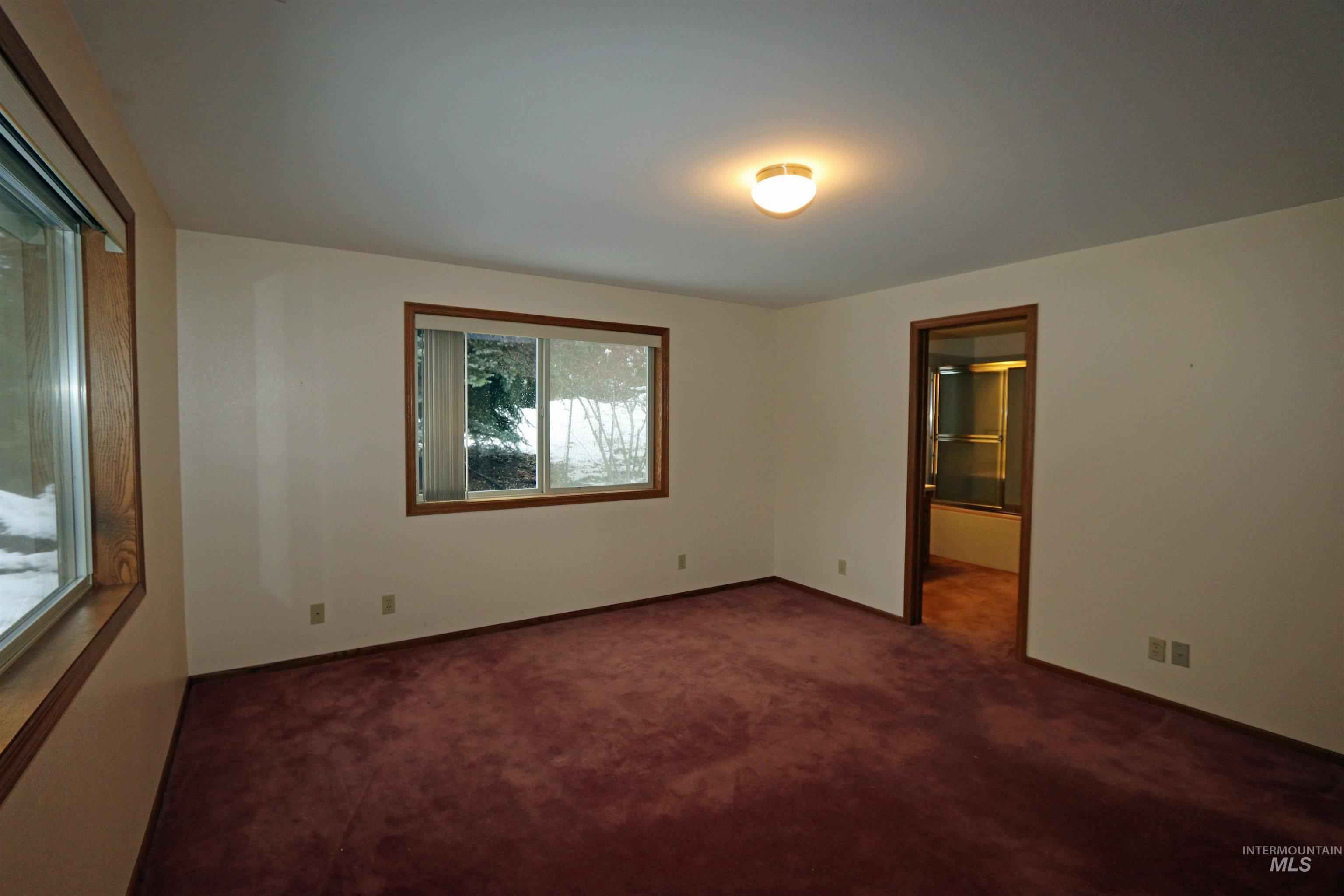 367 Crestview Drive Property Photo 33