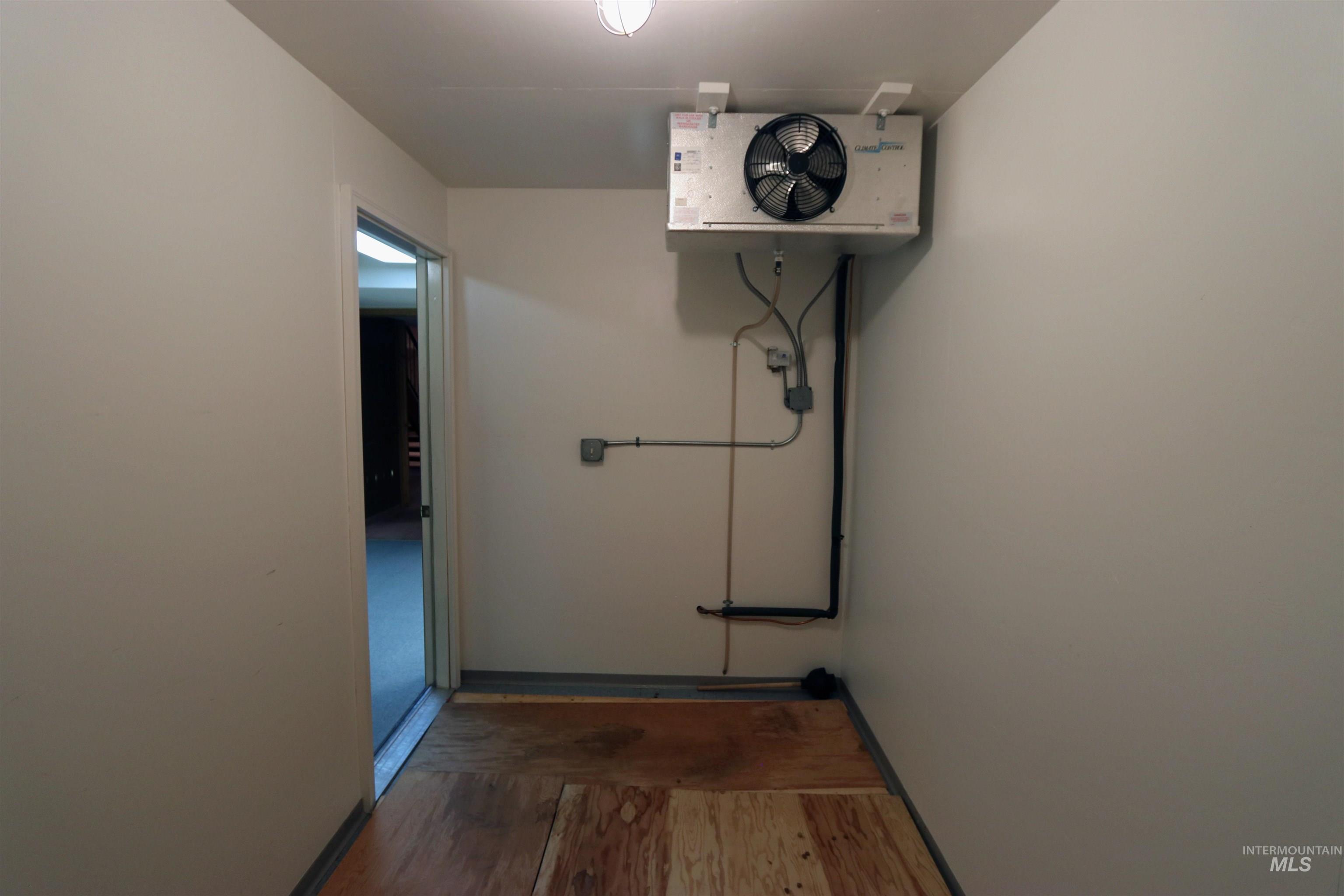 367 Crestview Drive Property Photo 38