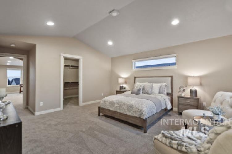 4056 N Glider Ave. Property Photo 11