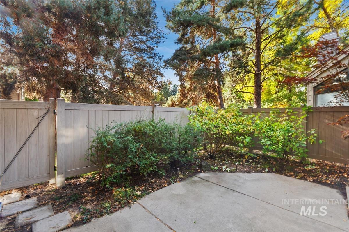 1926 S Teal Lane Property Photo 35