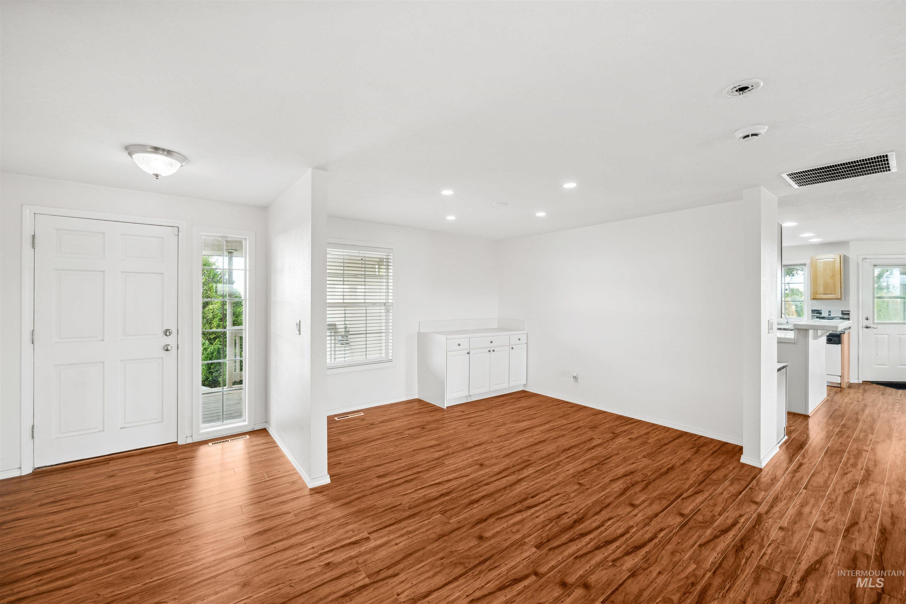 3351 Pioneer Road Property Photo 4